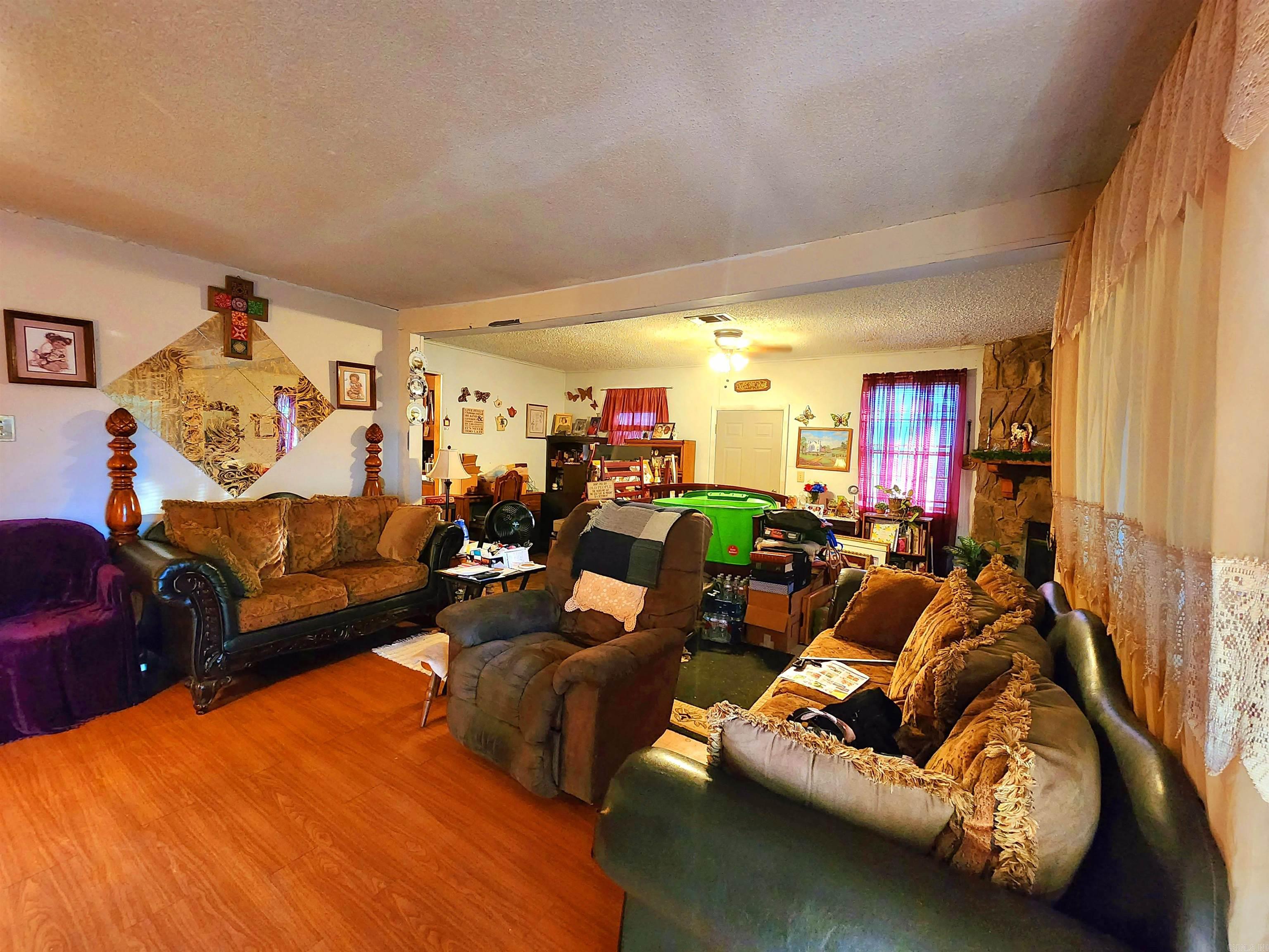 FAIRFIELD COVE - Residential