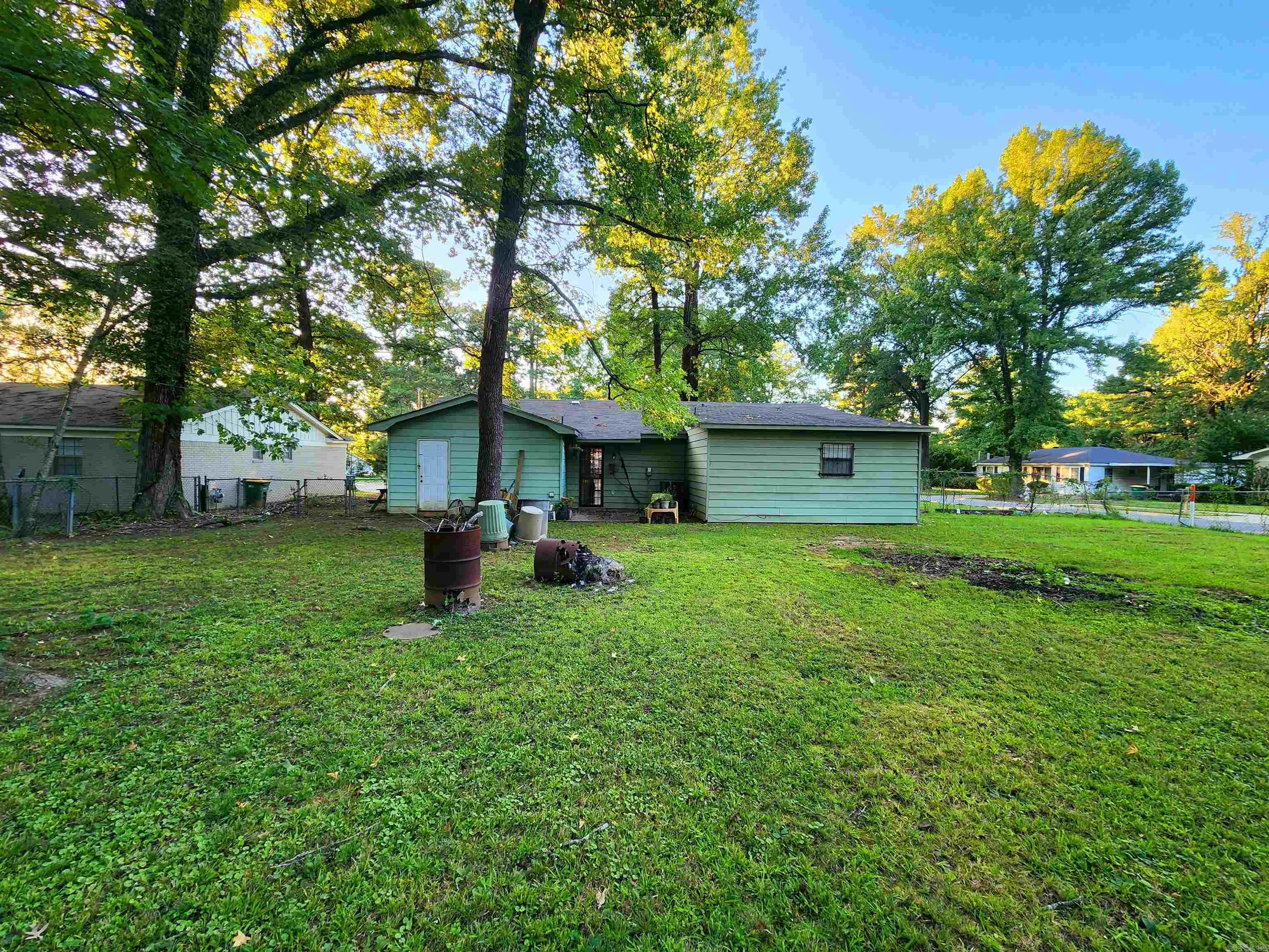 FAIRFIELD COVE - Residential