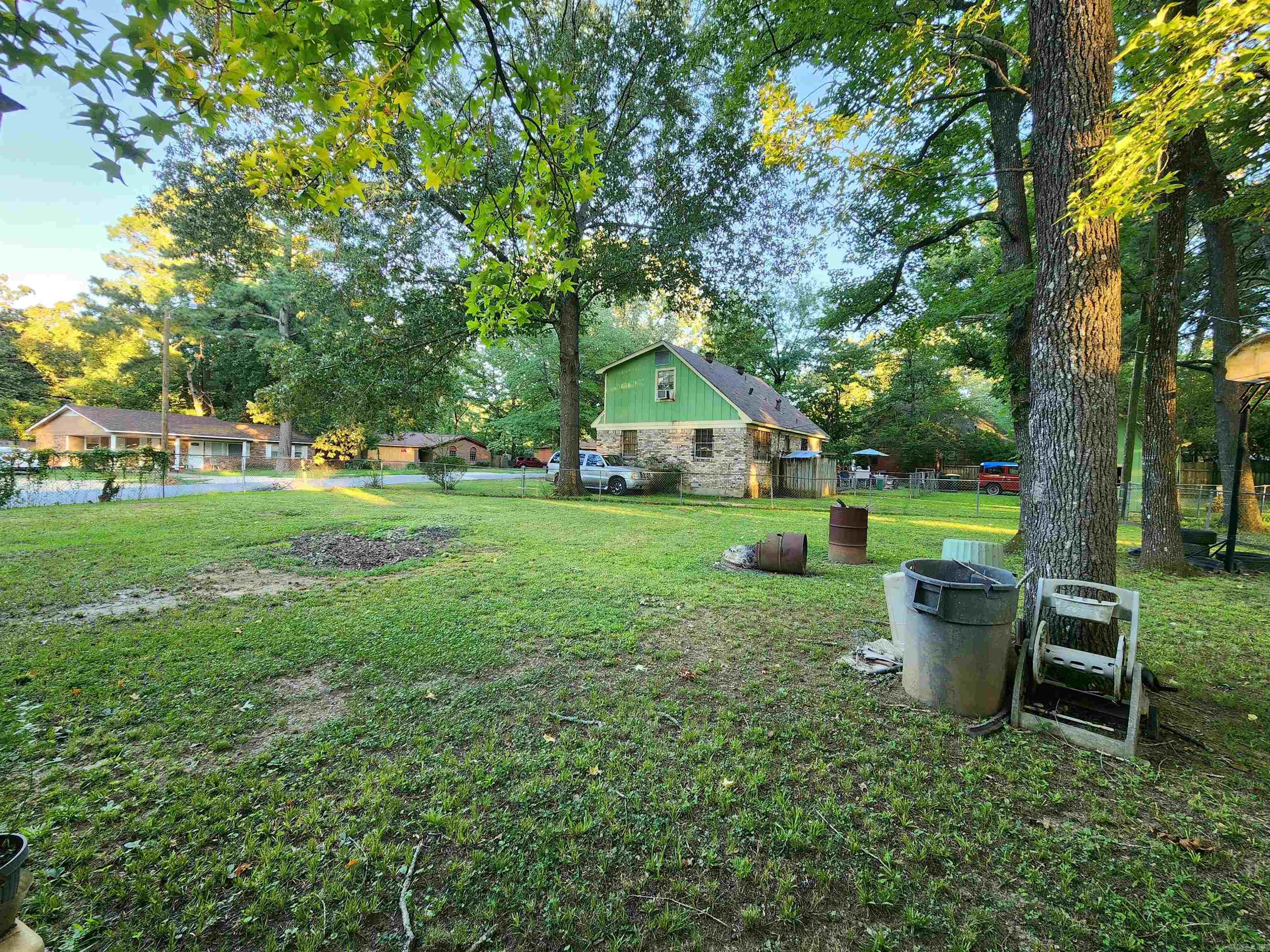 FAIRFIELD COVE - Residential