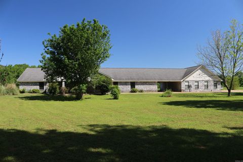 Photo of 225 Martin Road, Nashville, AR 71852 (MLS # 26016936)