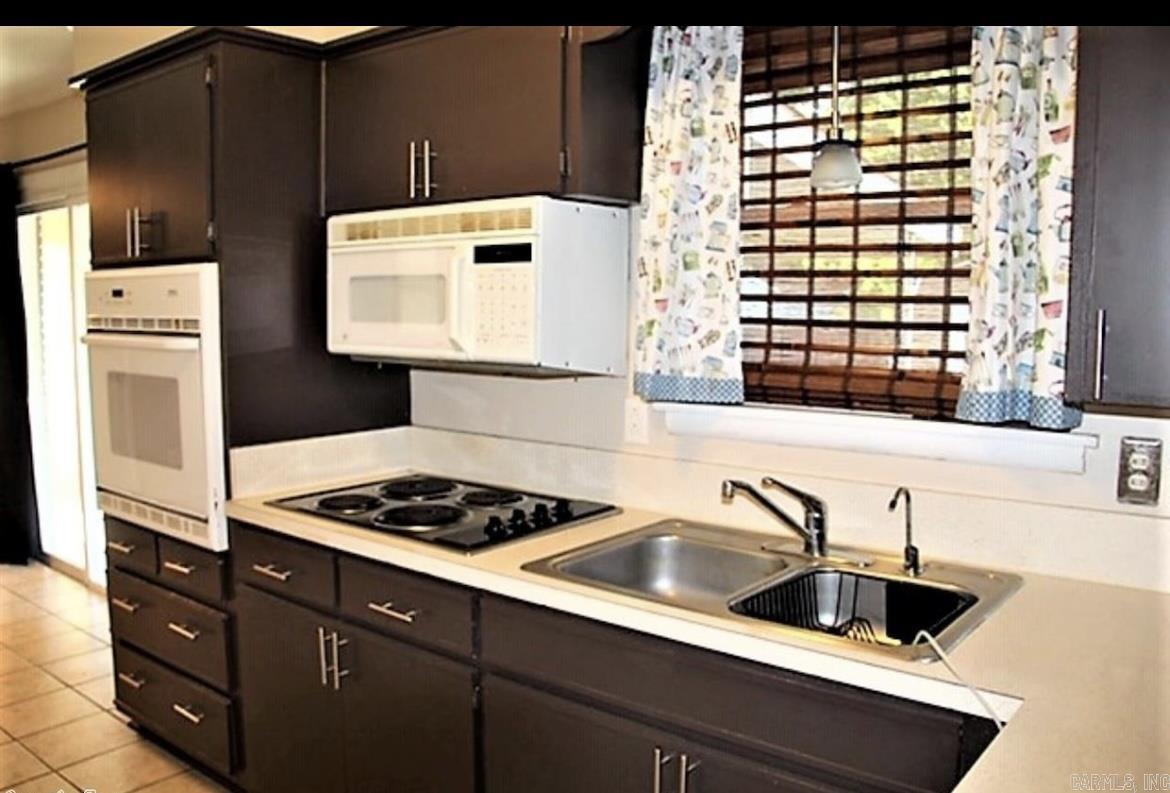 NORTH RANCH ESTATES - Residential