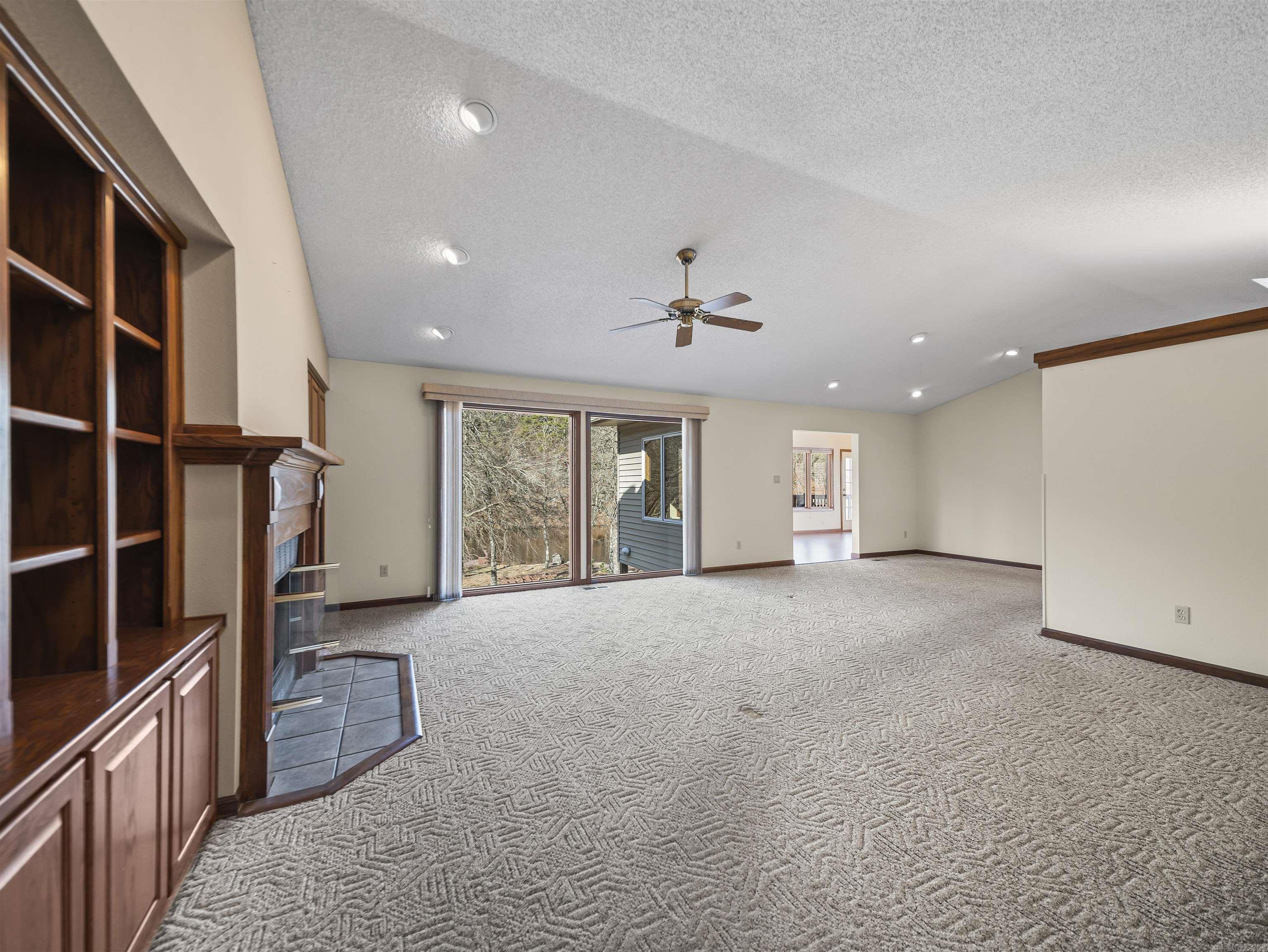 ESTREMEDURA - Residential