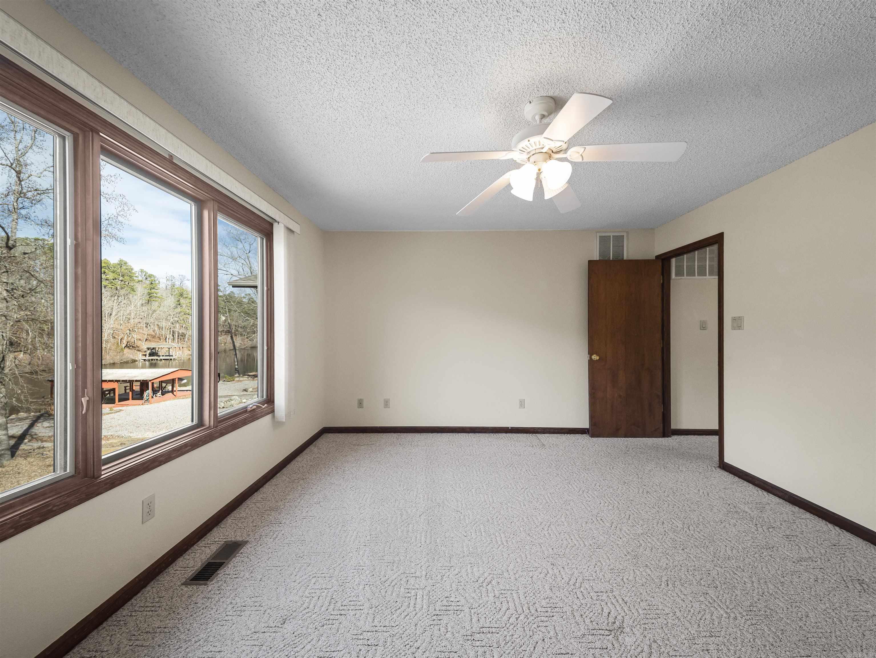 ESTREMEDURA - Residential