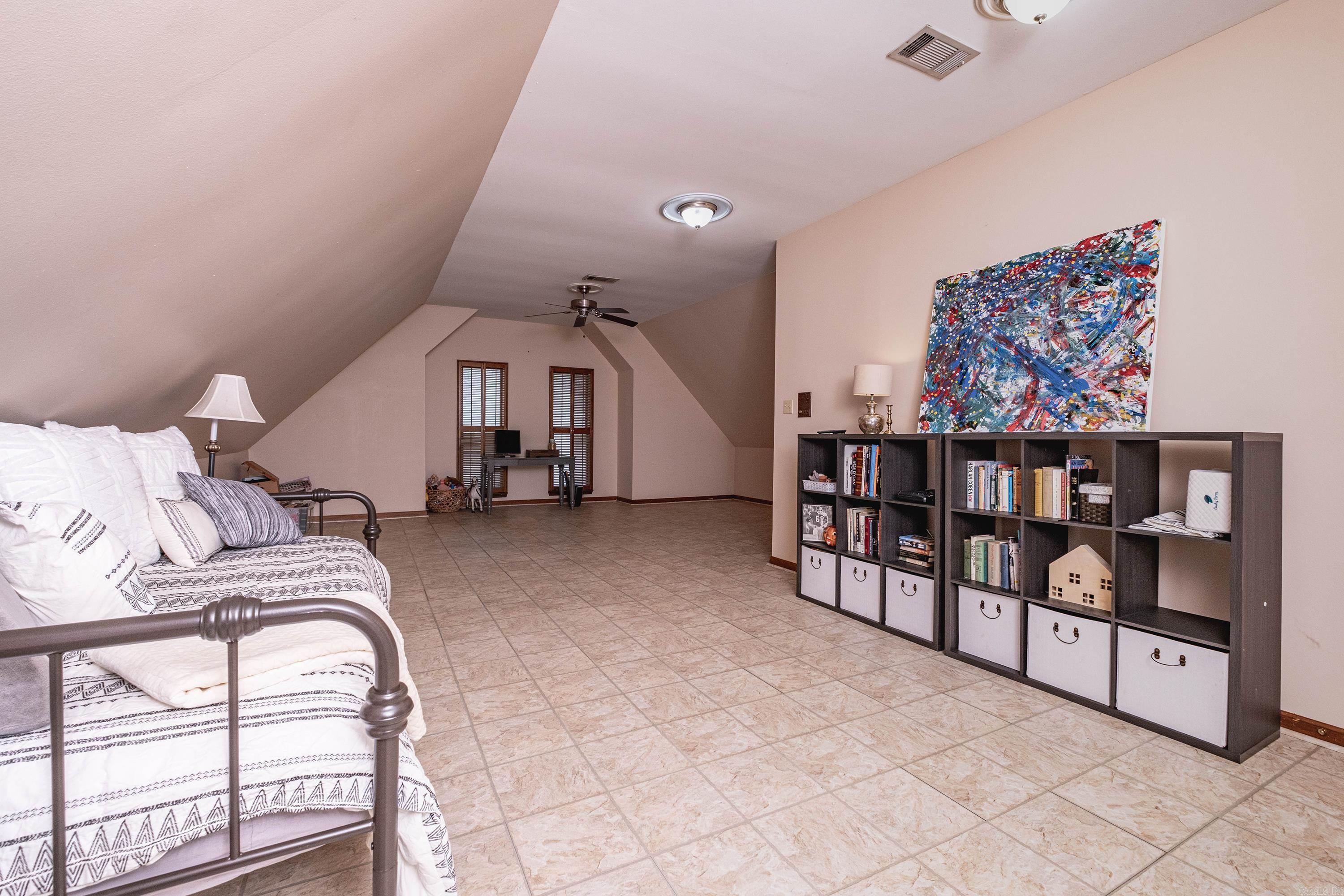 OVERBROOK - Residential