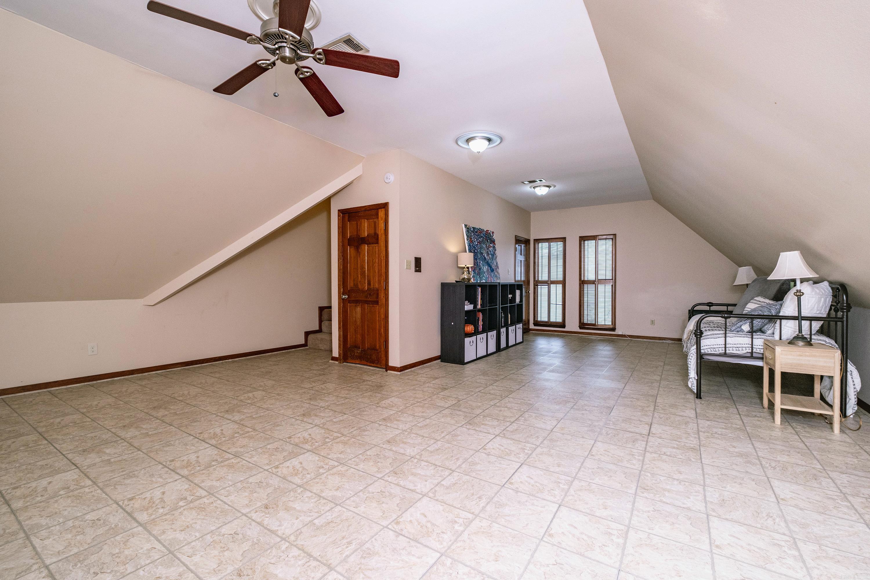 OVERBROOK - Residential