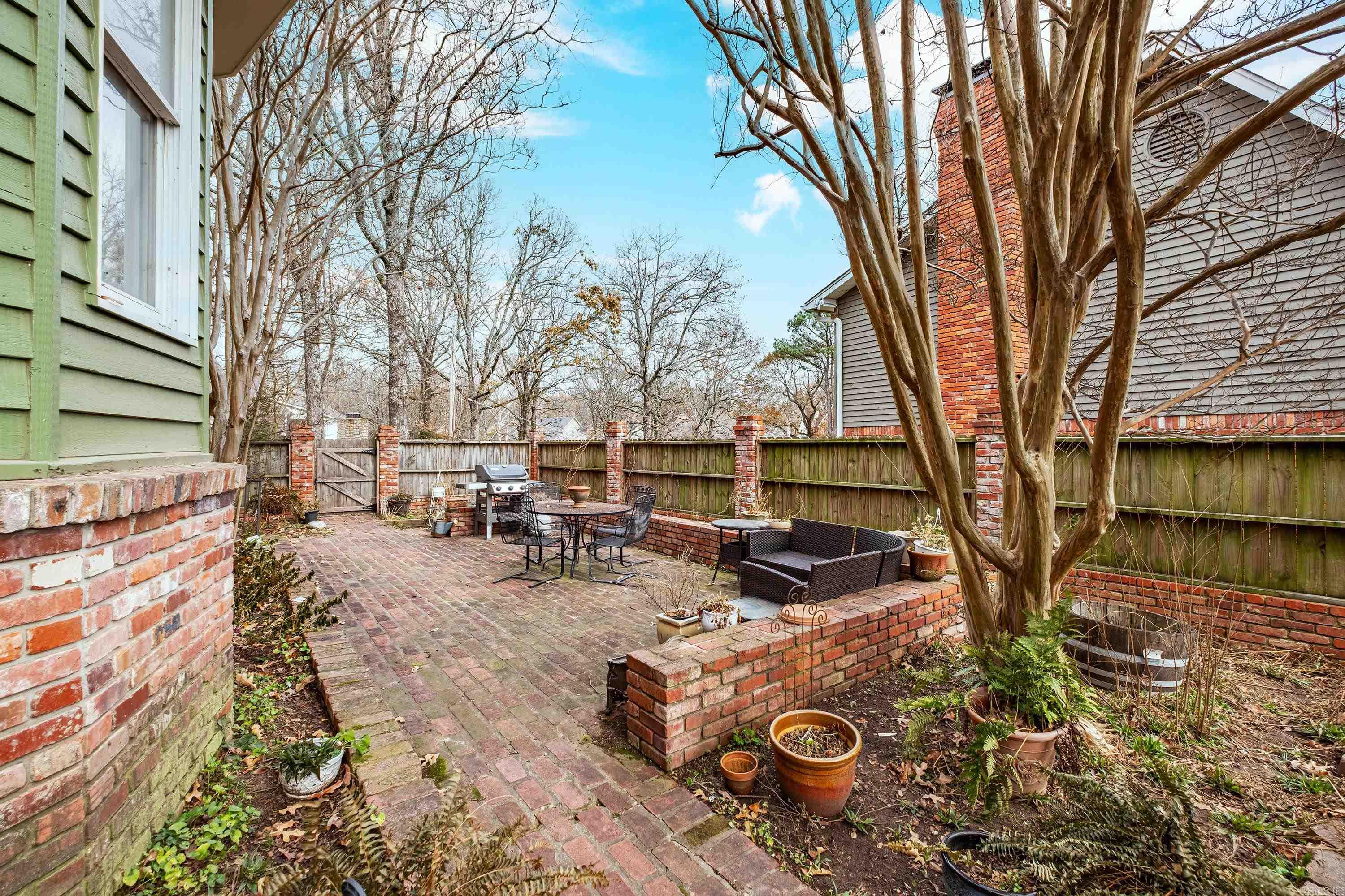 OVERBROOK - Residential