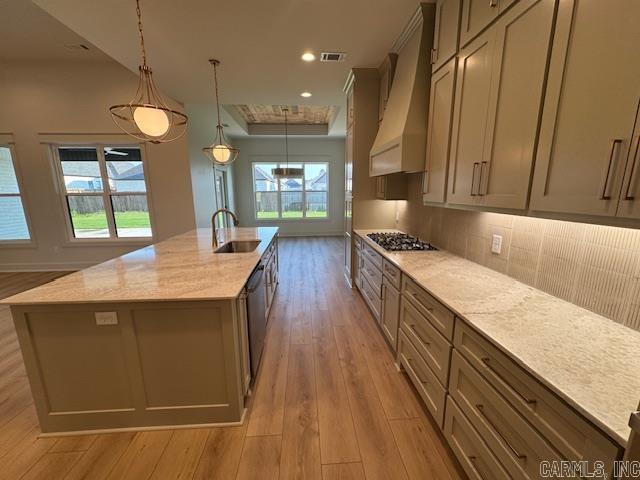 IVY PLACE - Residential