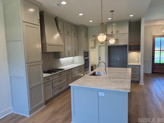 IVY PLACE - Residential