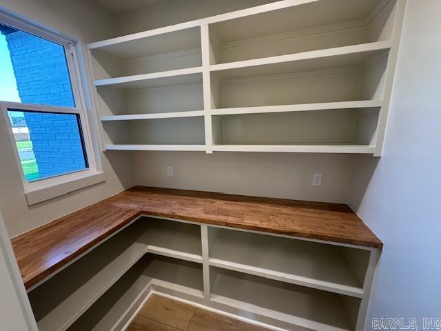 IVY PLACE - Residential