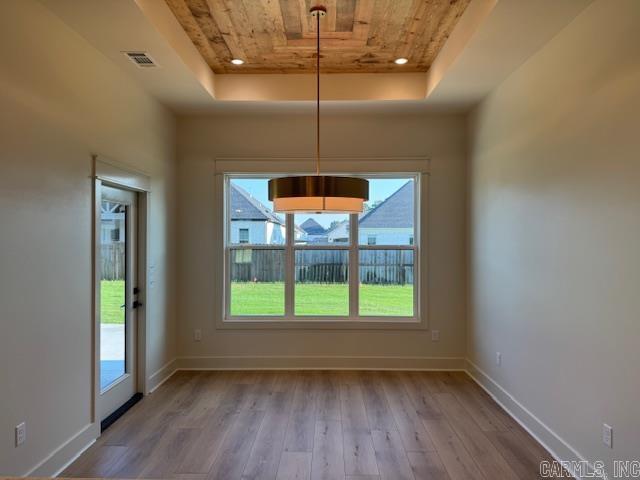 IVY PLACE - Residential