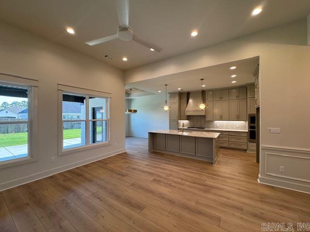 IVY PLACE - Residential