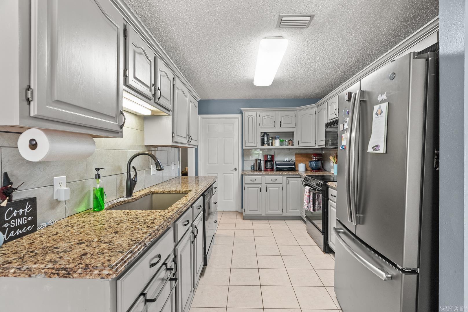 DEERFIELD ADDITION - Residential