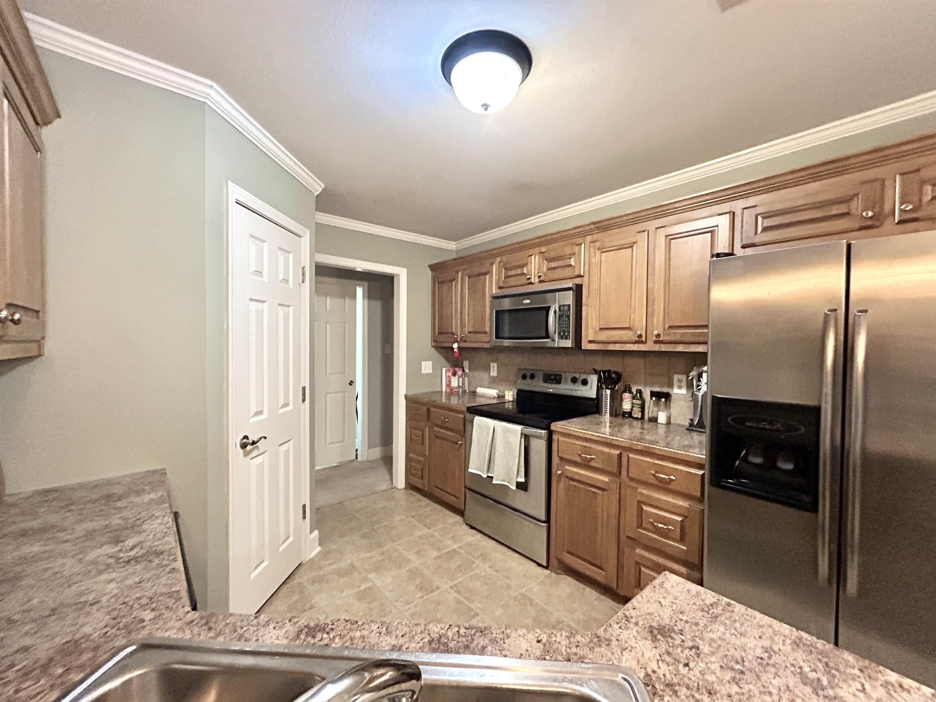 SHARON OAKS - Residential