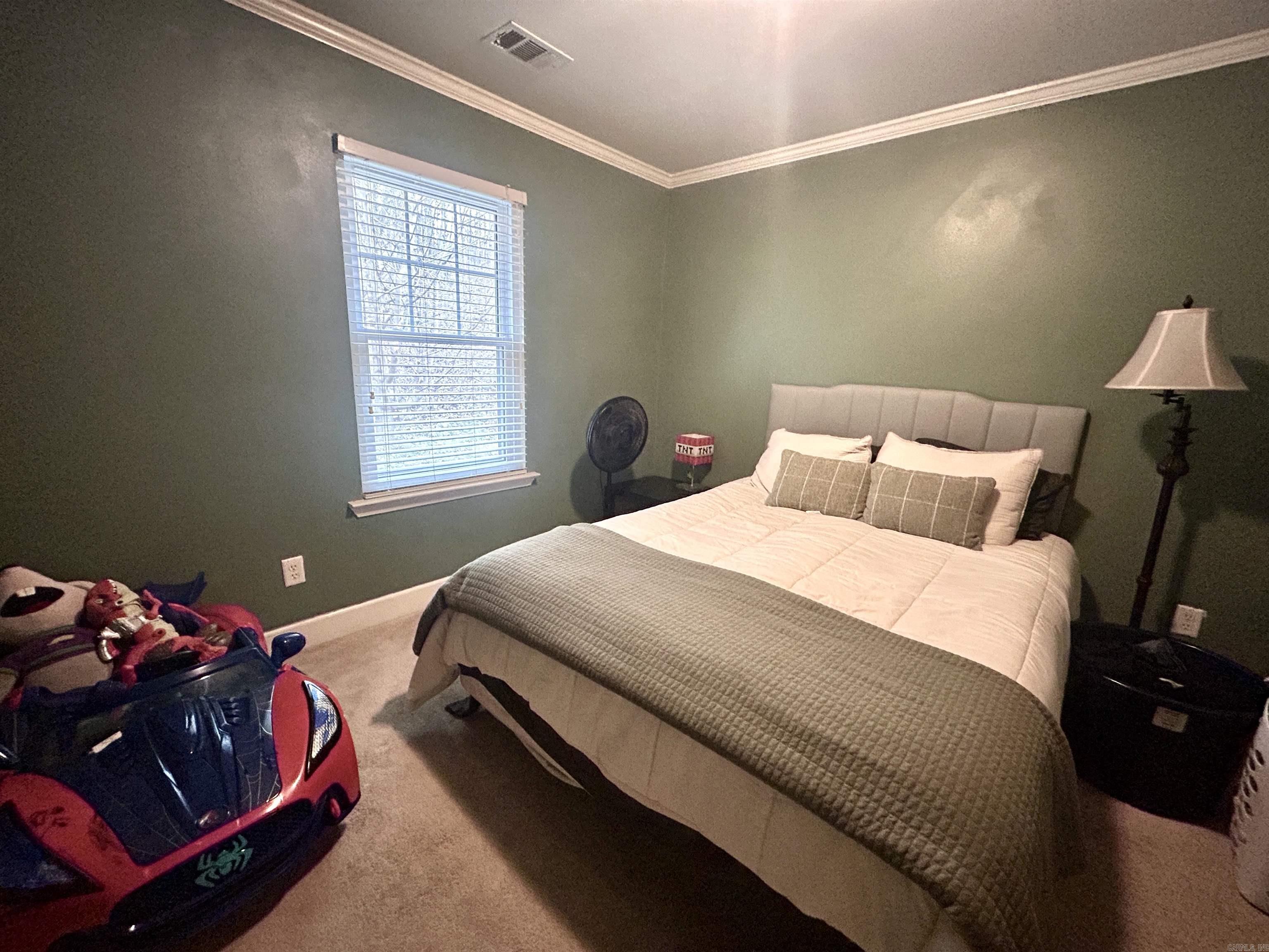 SHARON OAKS - Residential