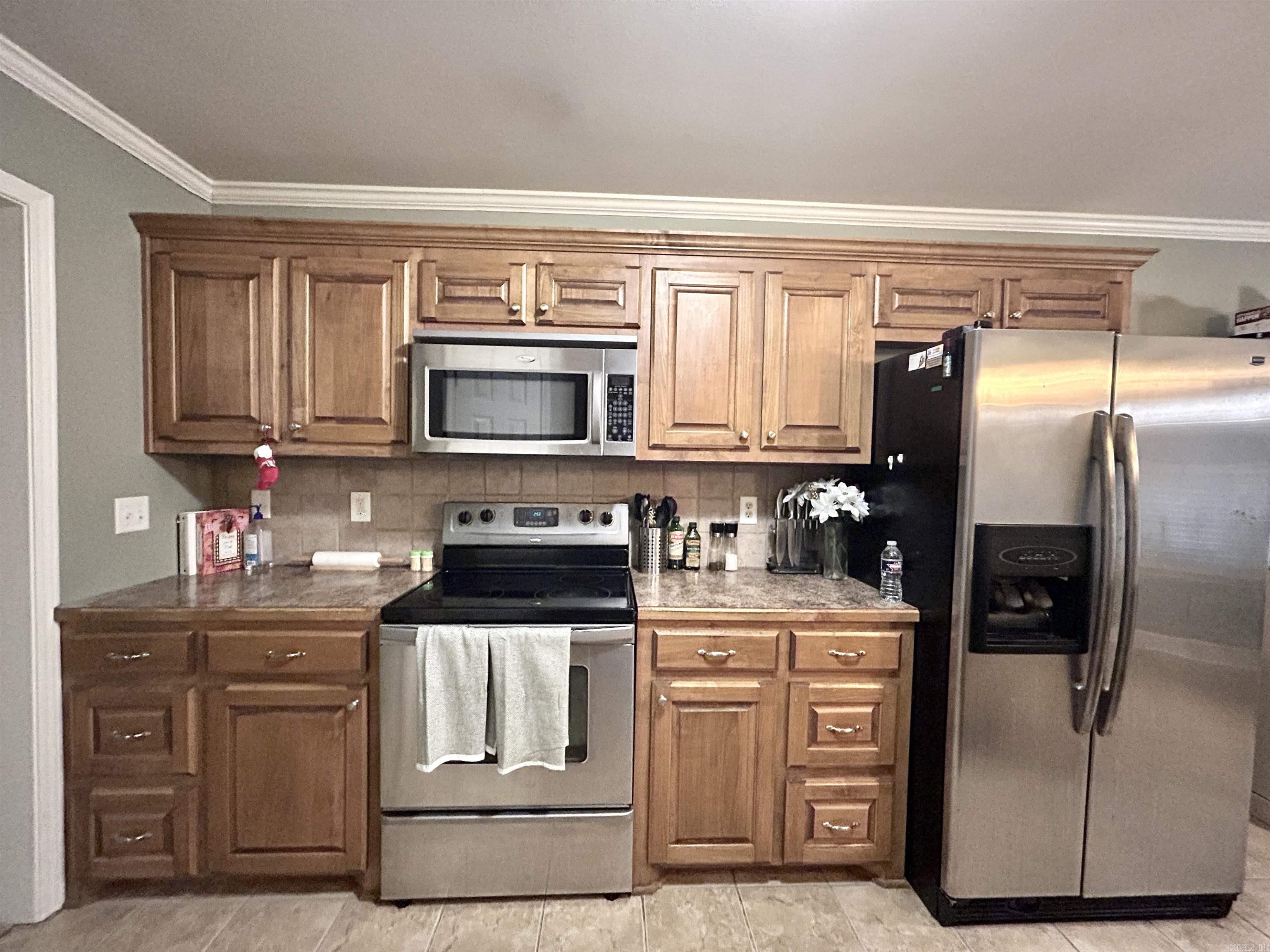 SHARON OAKS - Residential