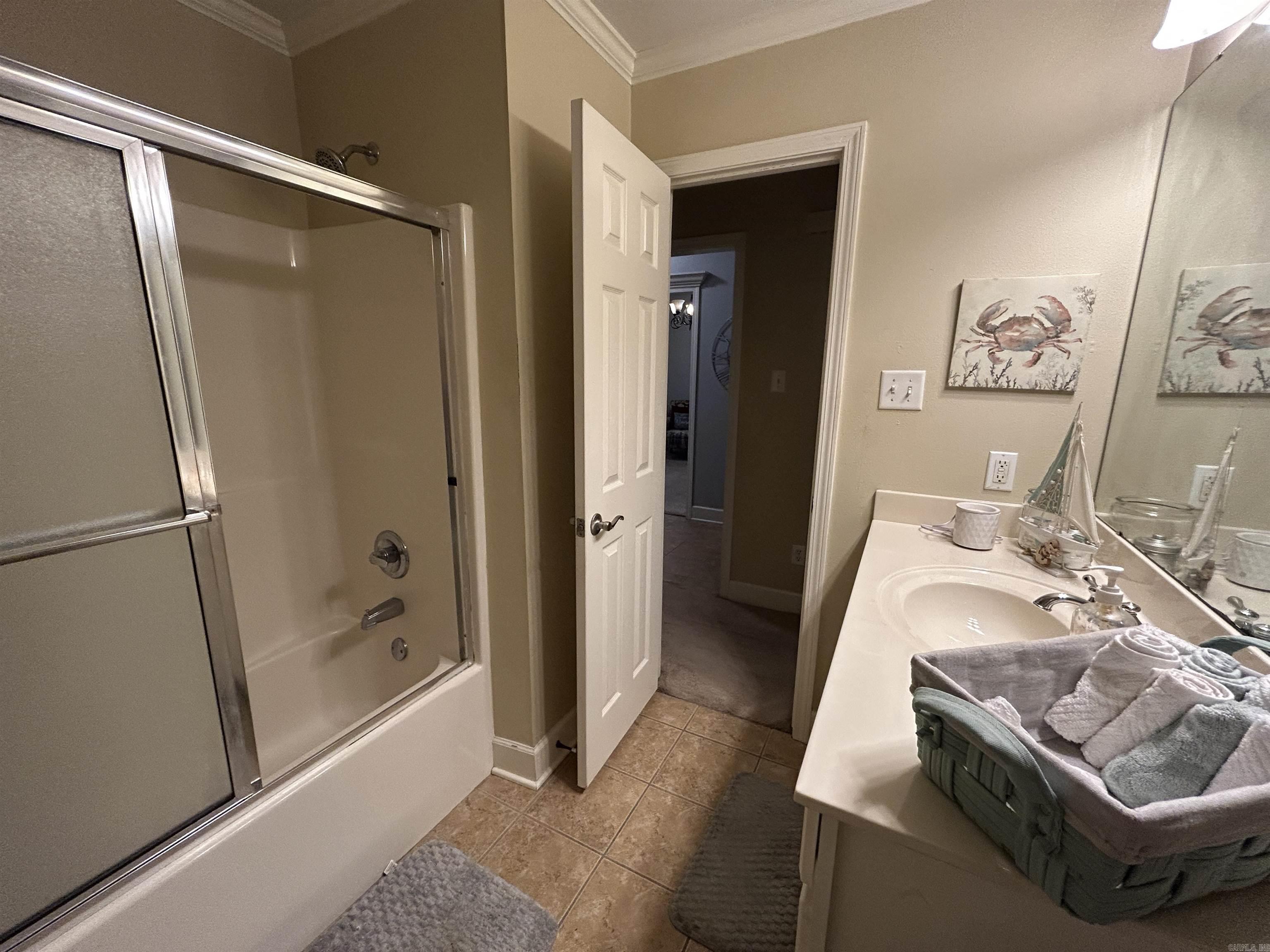 SHARON OAKS - Residential