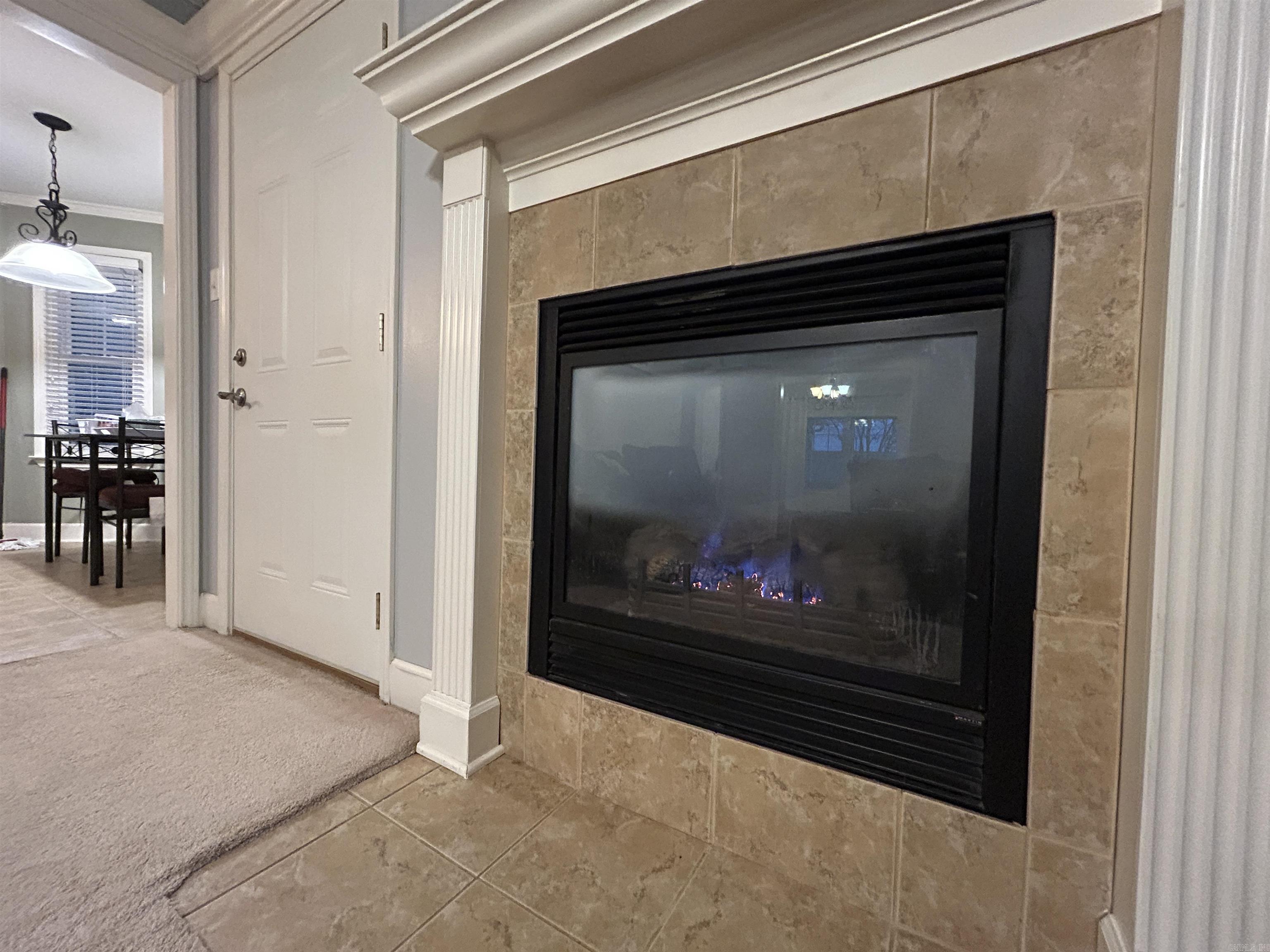 SHARON OAKS - Residential