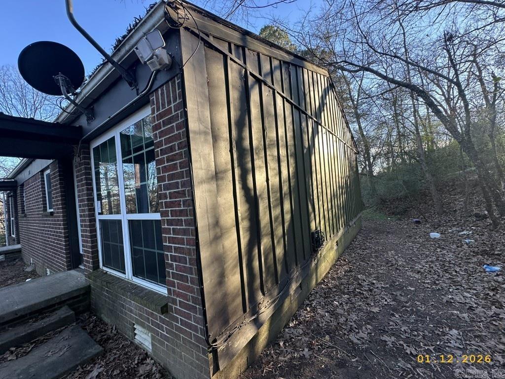 Metes & Bounds - Residential Income