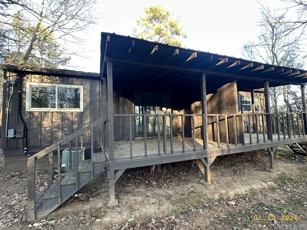 Metes & Bounds - Residential Income