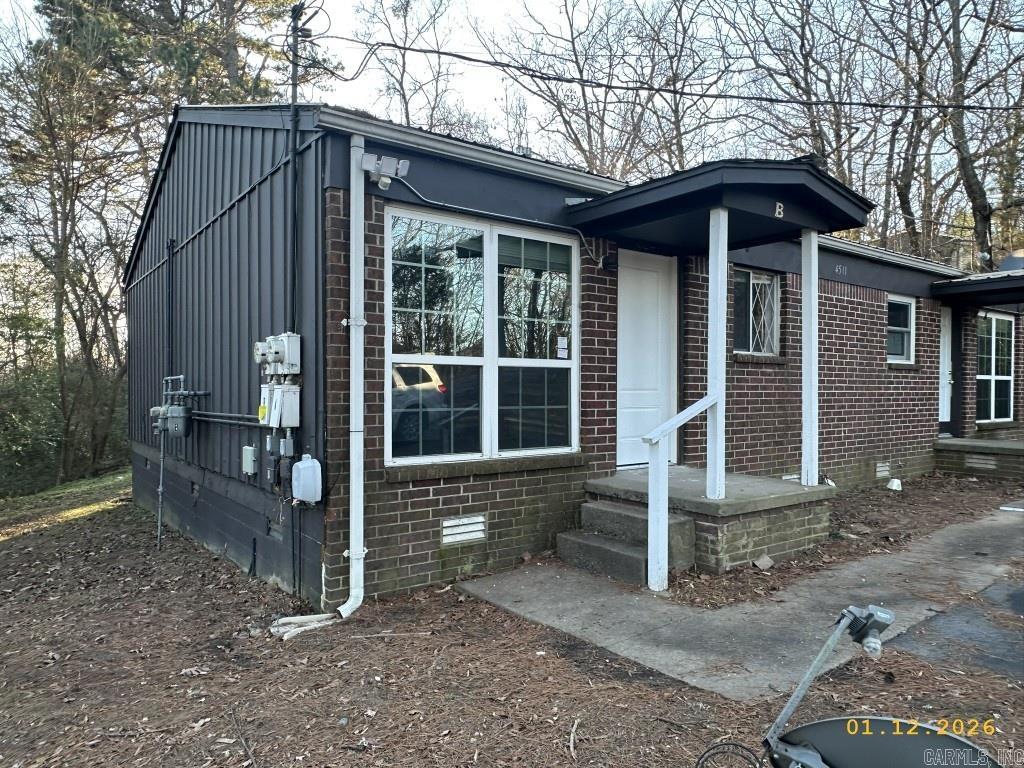 Metes & Bounds - Residential Income