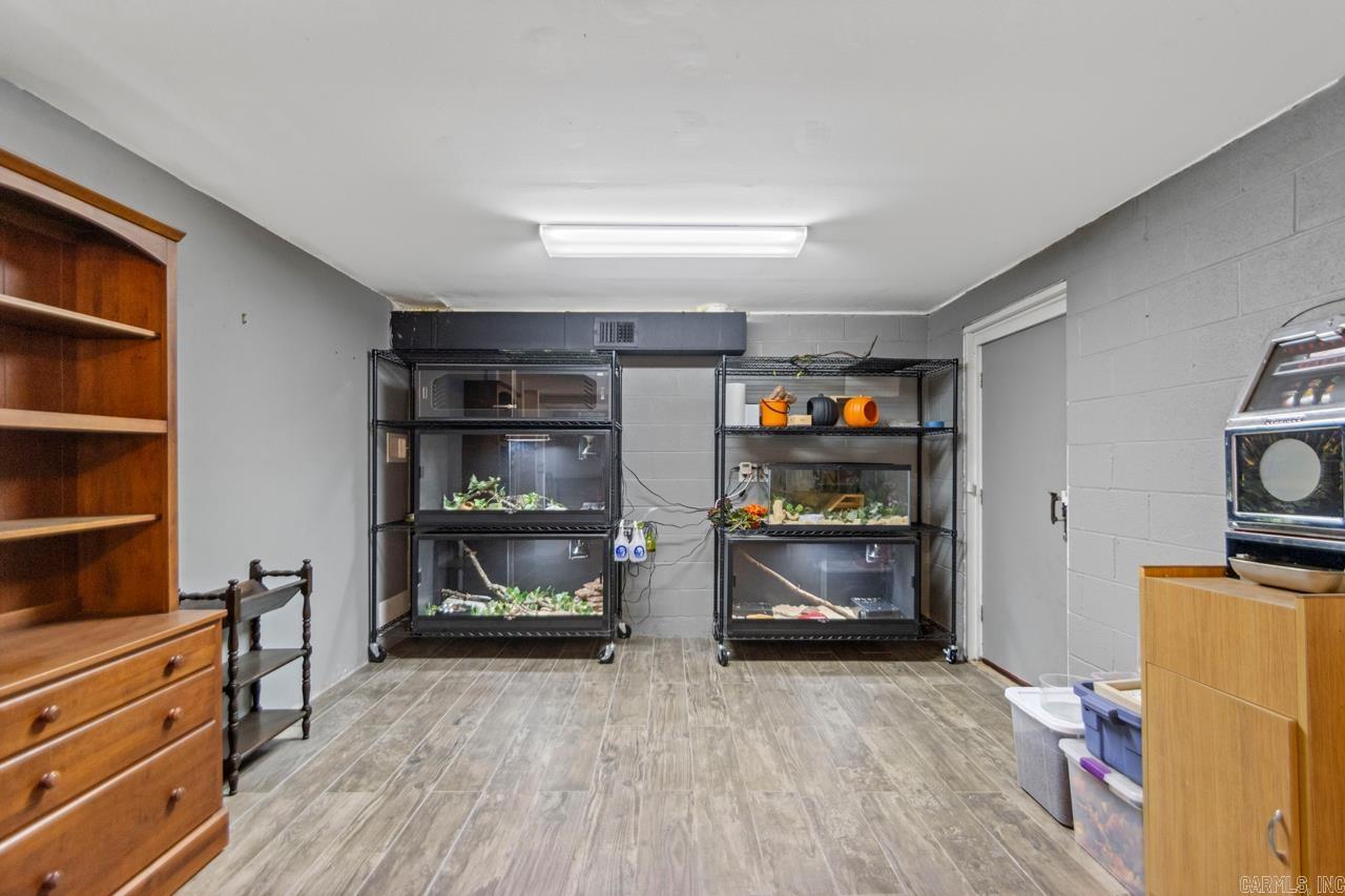 CHICOPEE - Residential