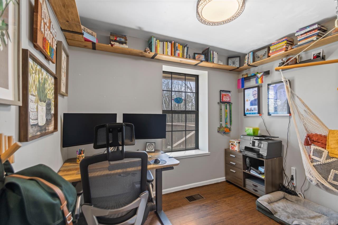 CHICOPEE - Residential