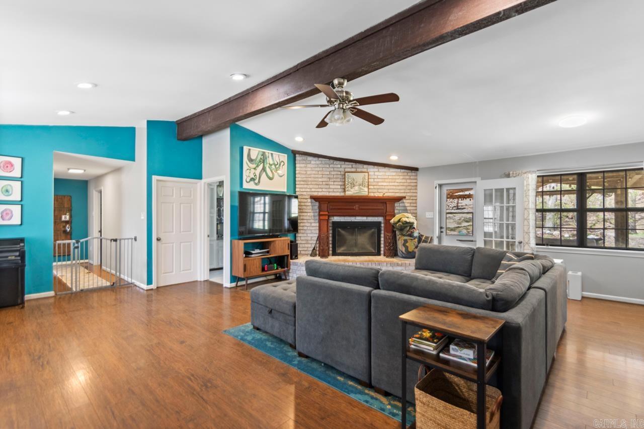 CHICOPEE - Residential