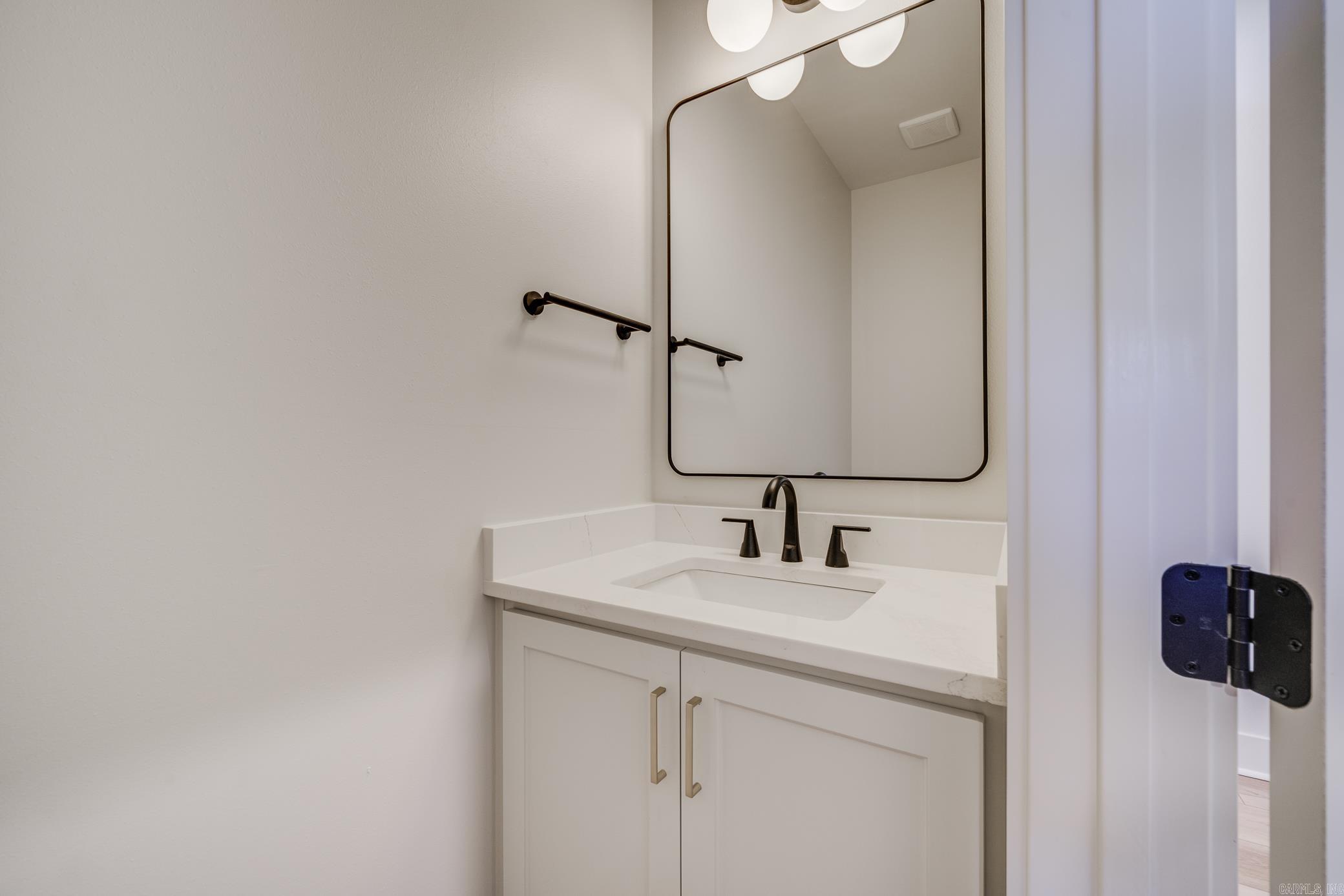 REYNOLDS RIDGE - Residential