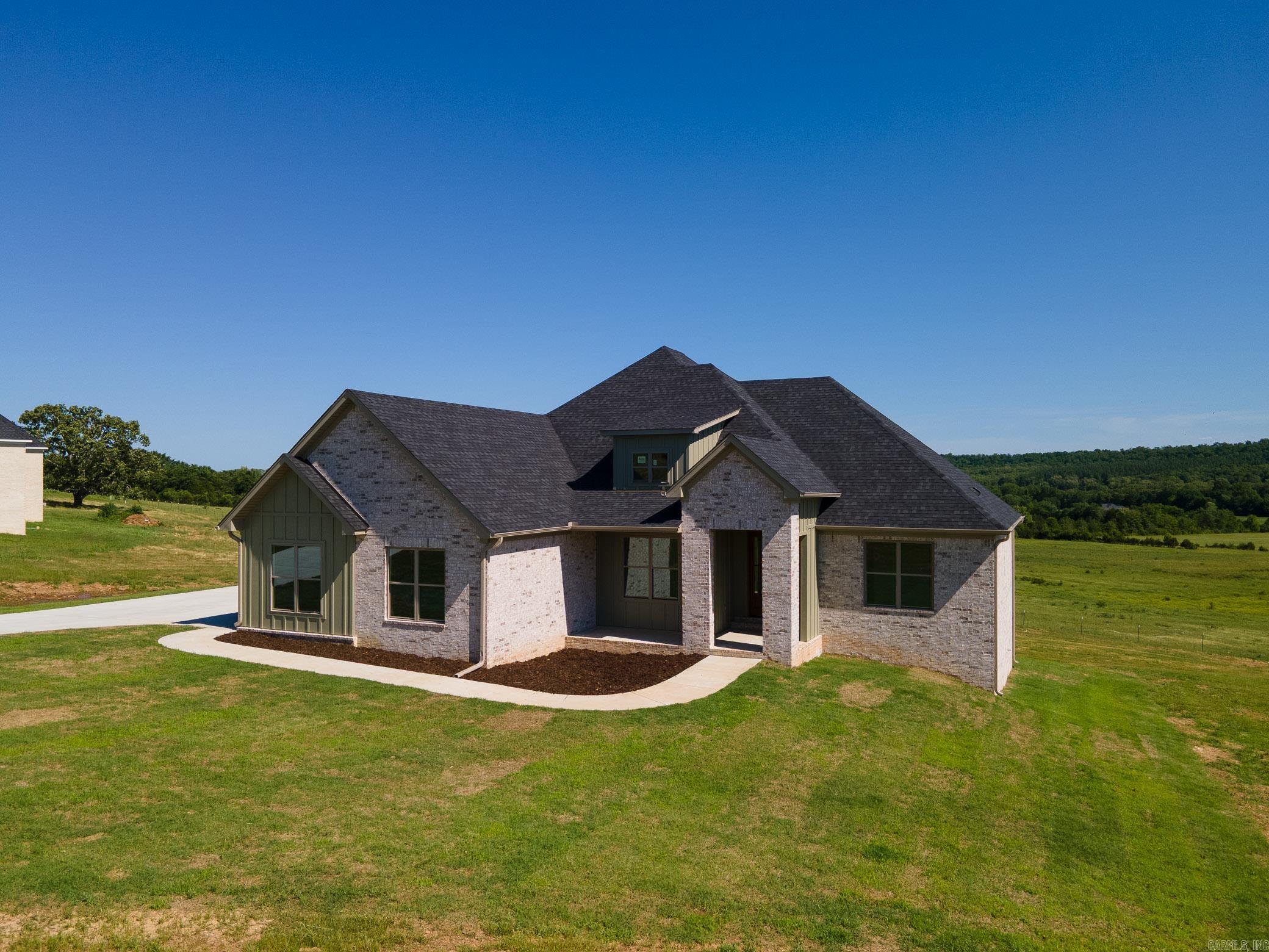 REYNOLDS RIDGE - Residential