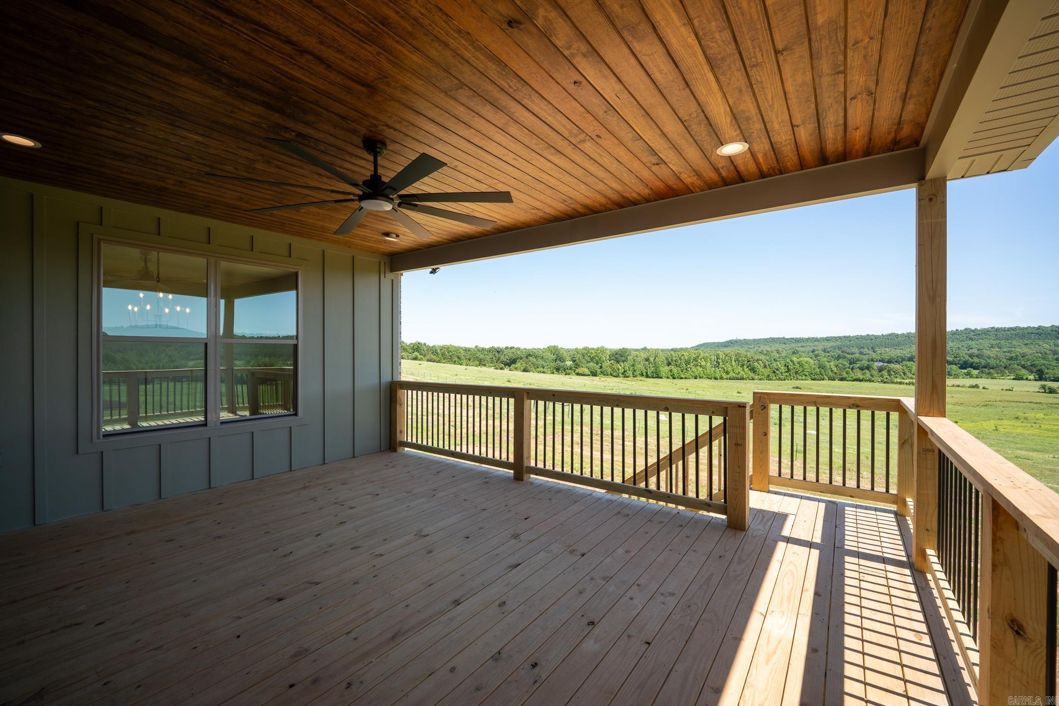 REYNOLDS RIDGE - Residential