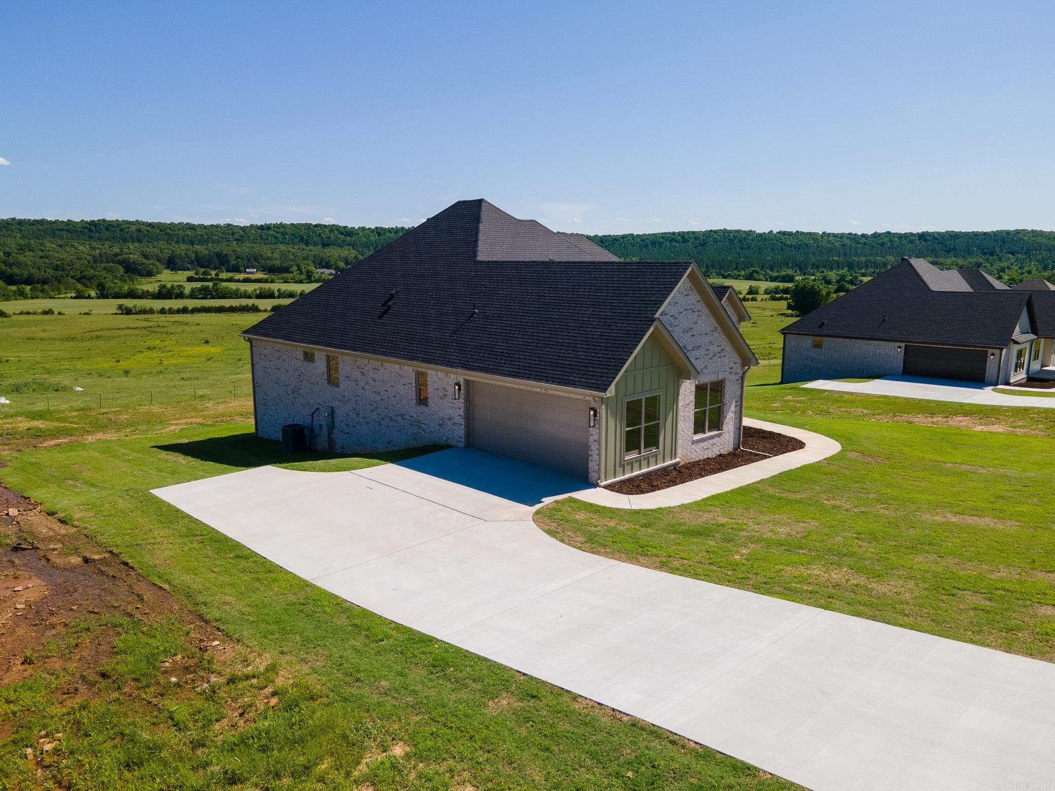 REYNOLDS RIDGE - Residential