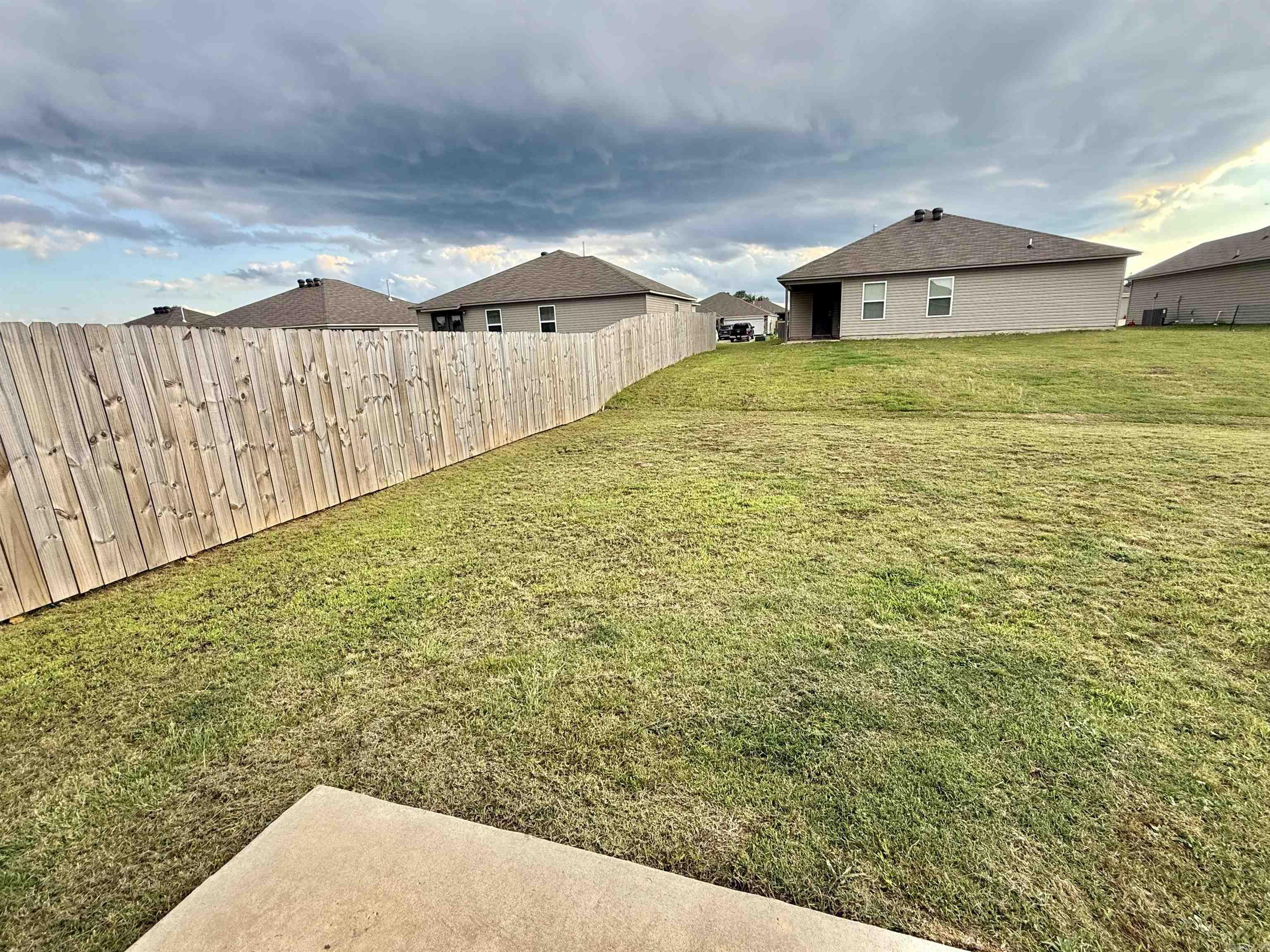 PARKWAY MEADOWS - Residential