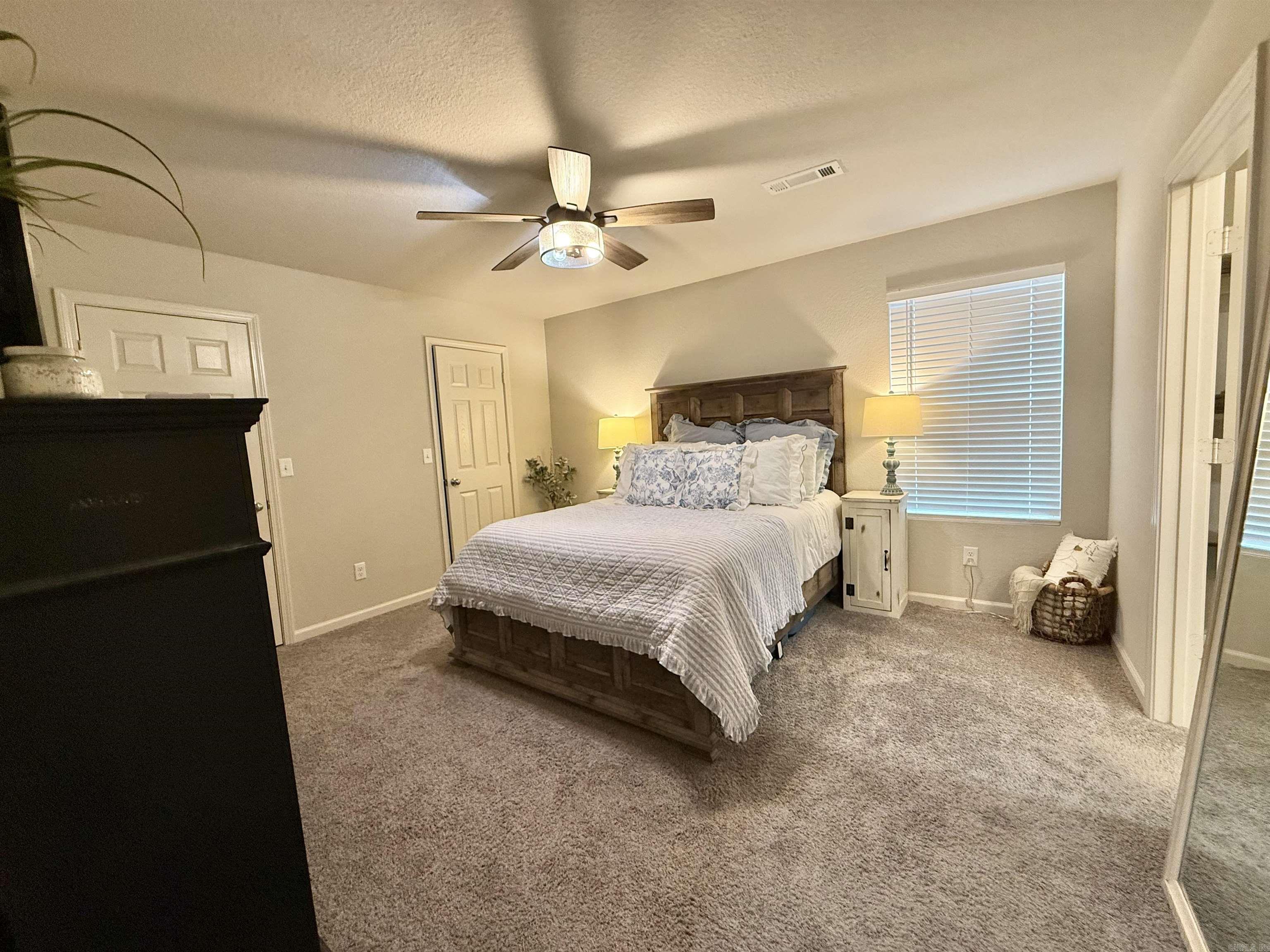 PARKWAY MEADOWS - Residential