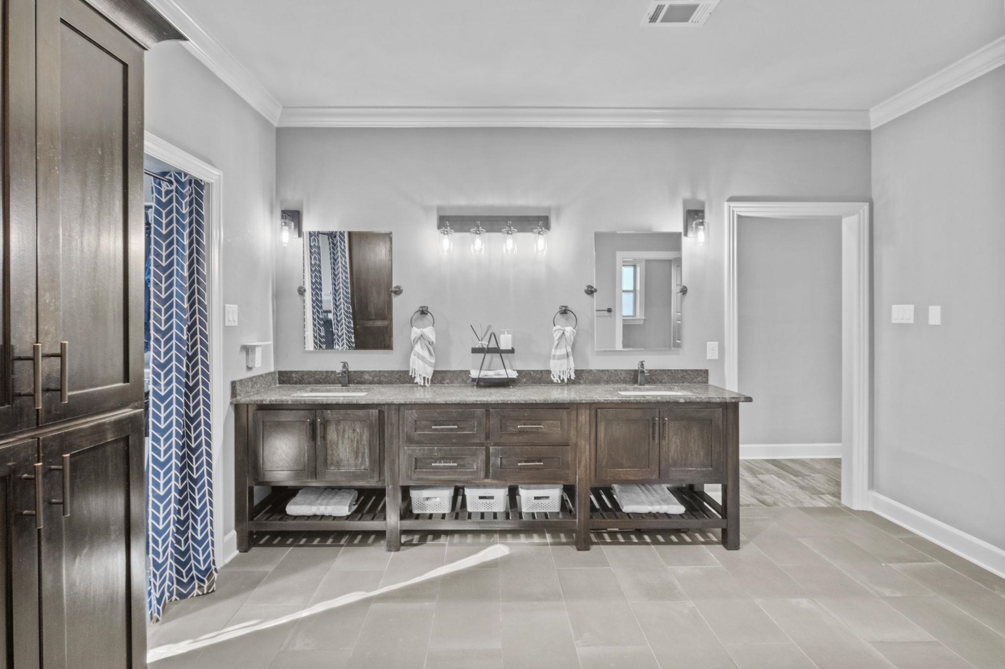 GREYSTONE - Residential