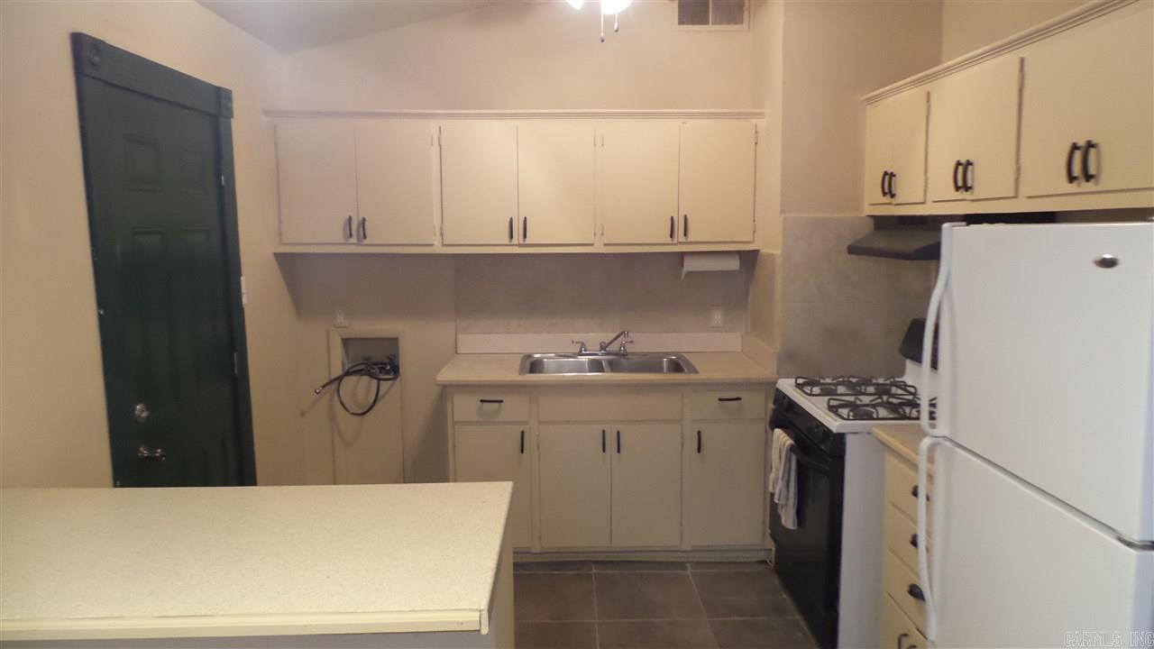 Adams - Residential Lease