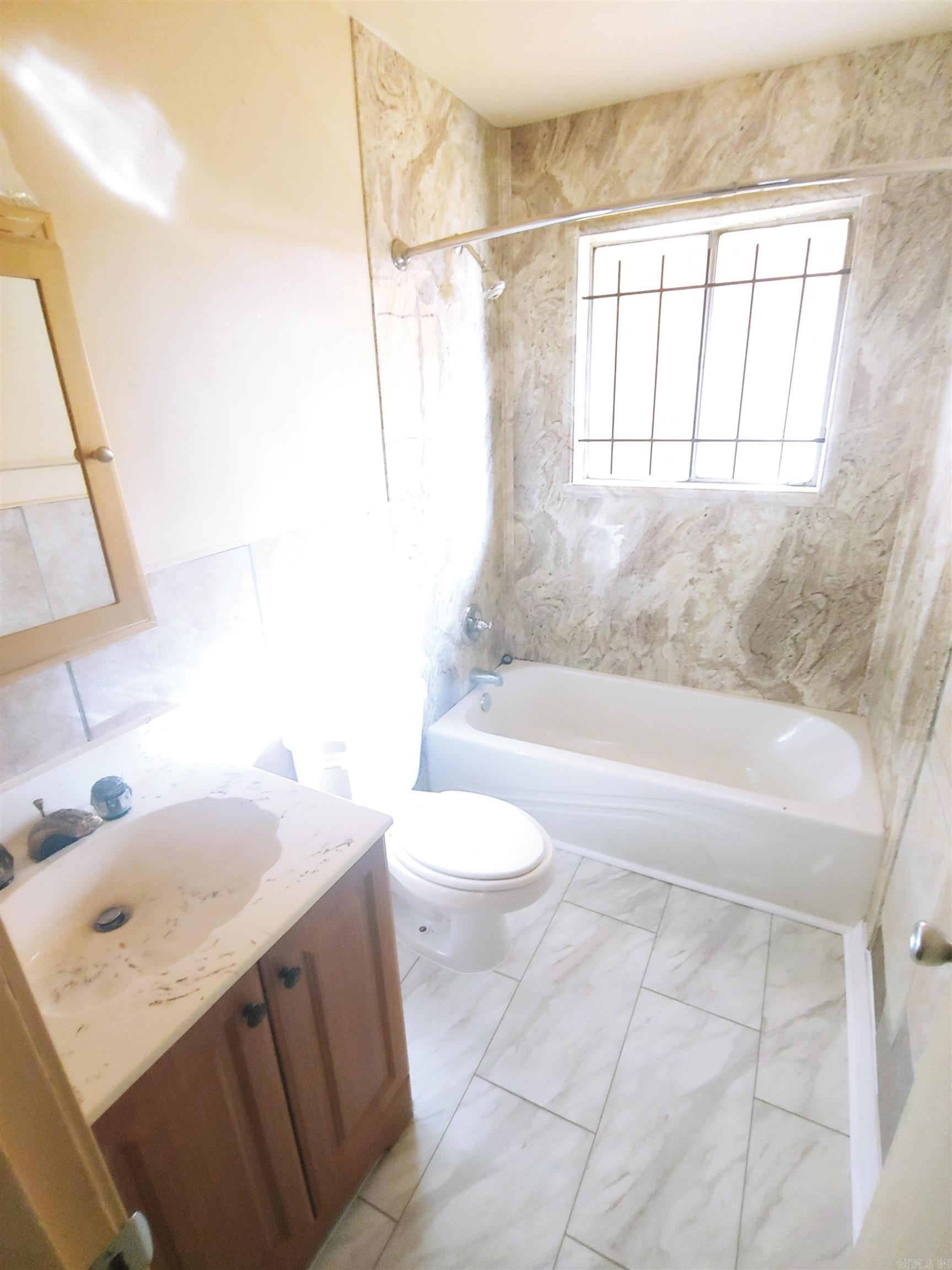 Adams - Residential Lease