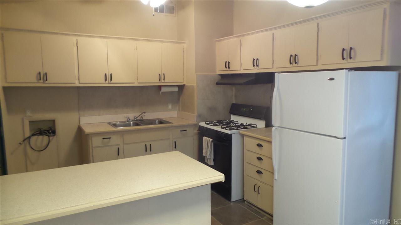 Adams - Residential Lease