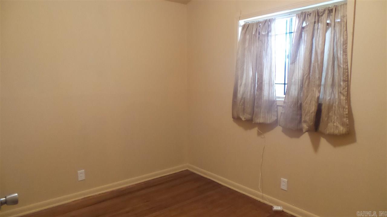 Adams - Residential Lease