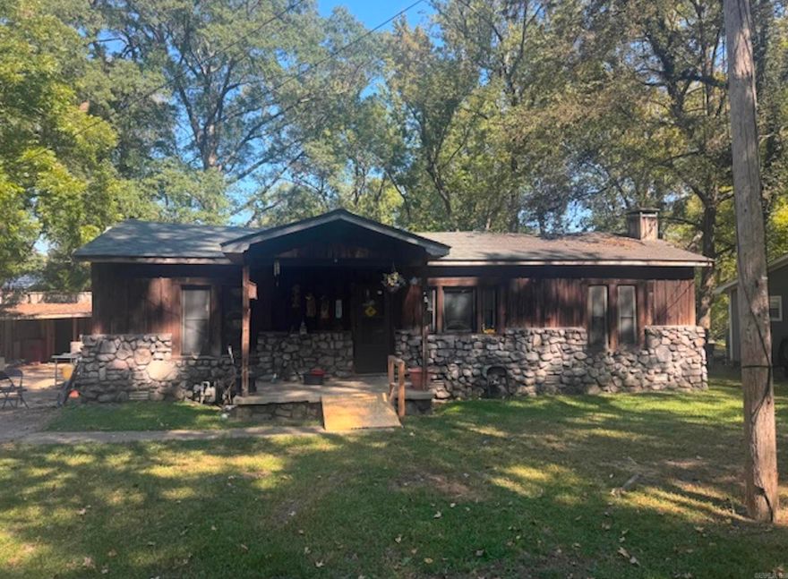 Fixer upper home at the end of a quiet dead-end street. Has a large shed in the backyard. Home has an extra room off the guest BR that could be used as a 3rd if needed. Needs quite a bit of work, as some flooring has fallen through, holes in walls & ceiling. Selling as-is. No utilities are currently on.