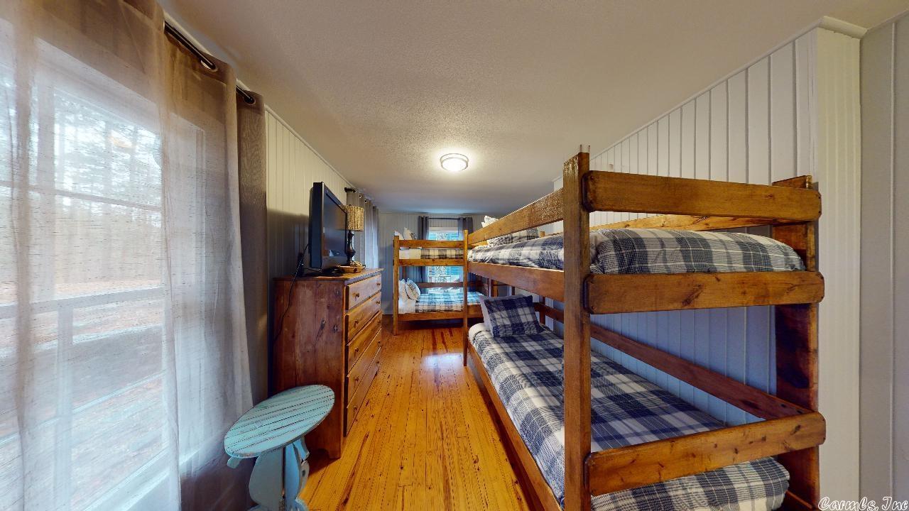 COWHIDE COVE HOME - Residential