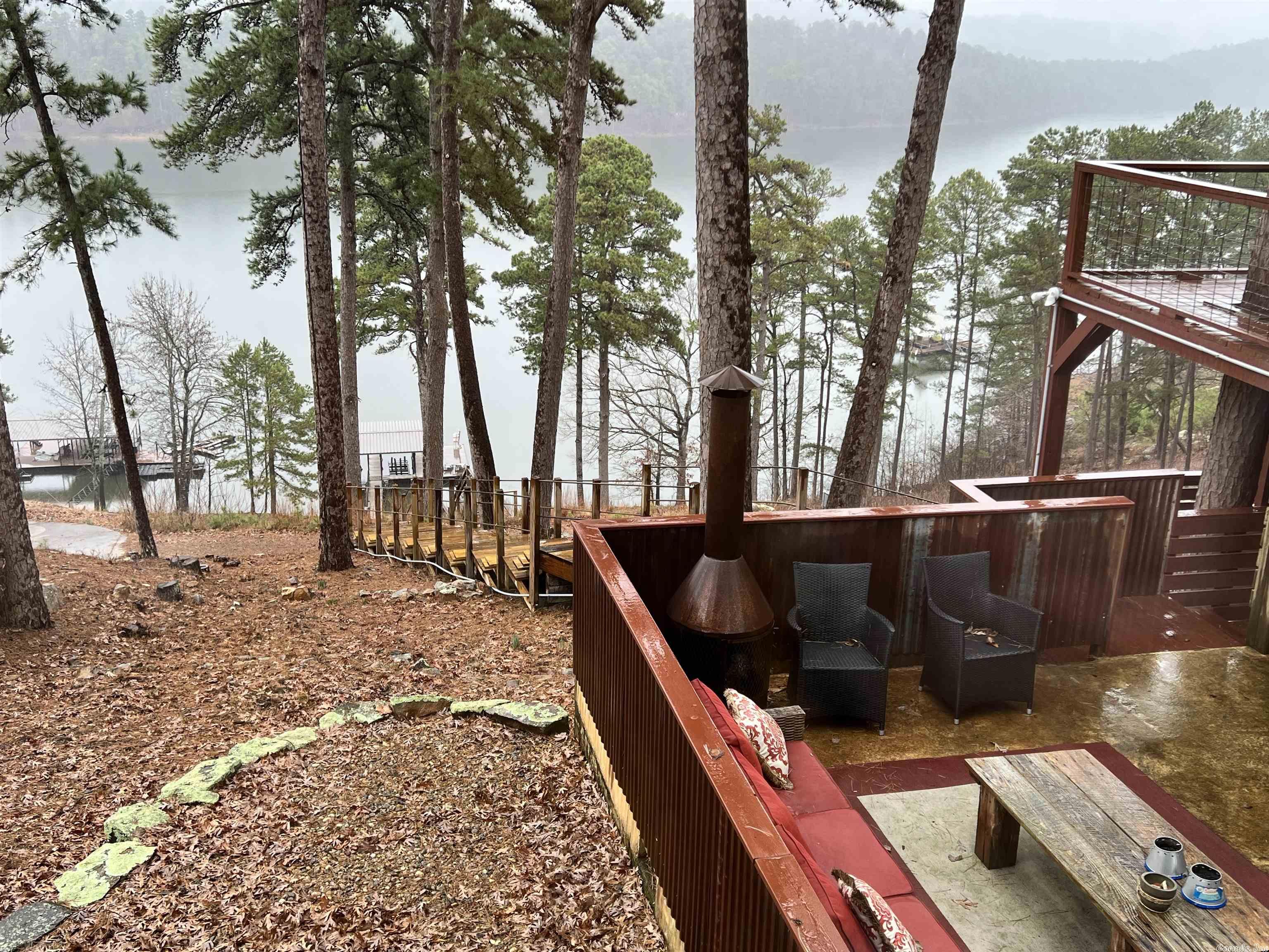 COWHIDE COVE HOME - Residential