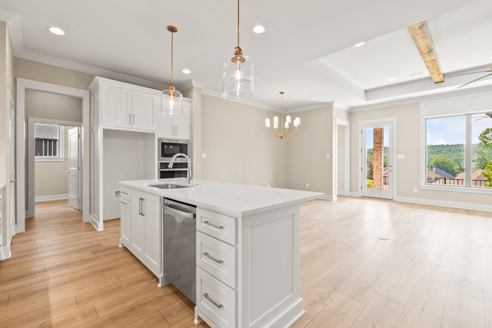 MAUMELLE VALLEY ESTATES - Residential