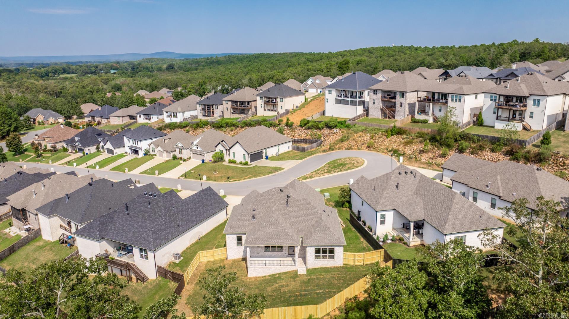 MAUMELLE VALLEY ESTATES - Residential