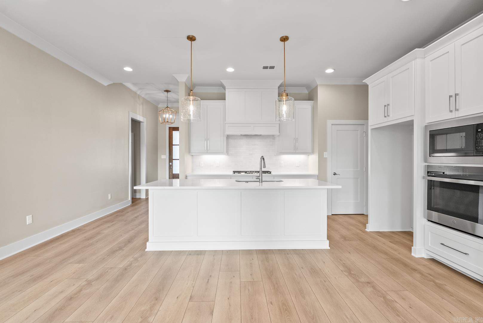 MAUMELLE VALLEY ESTATES - Residential