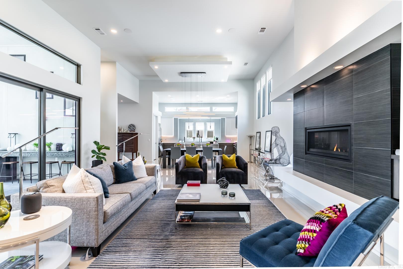 CHENAL VALLEY "ENSBURY PLACE" - Residential