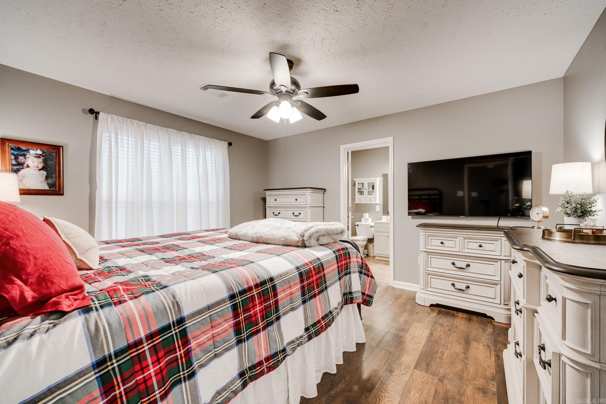 JUSTIN PLACE - Residential