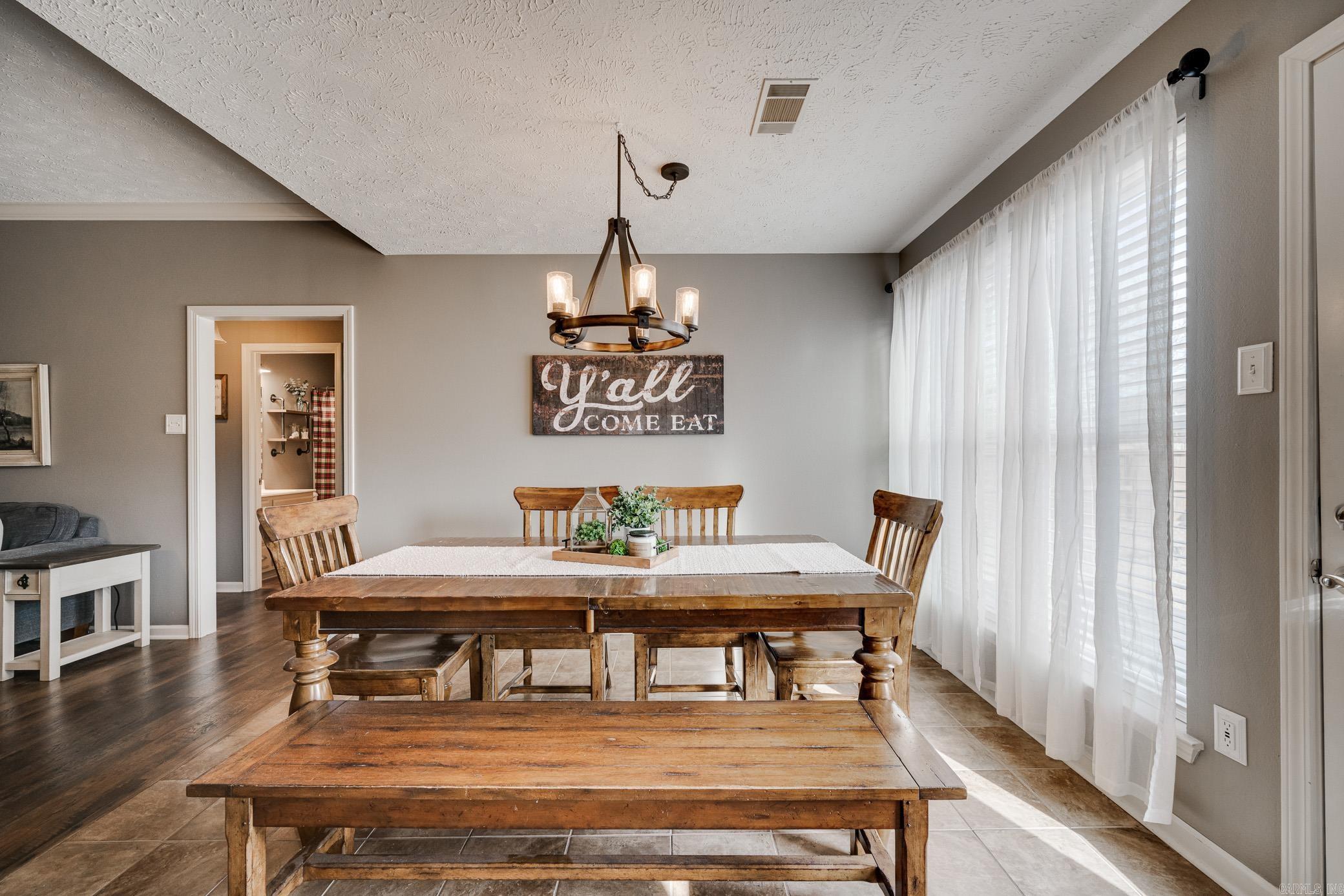 JUSTIN PLACE - Residential