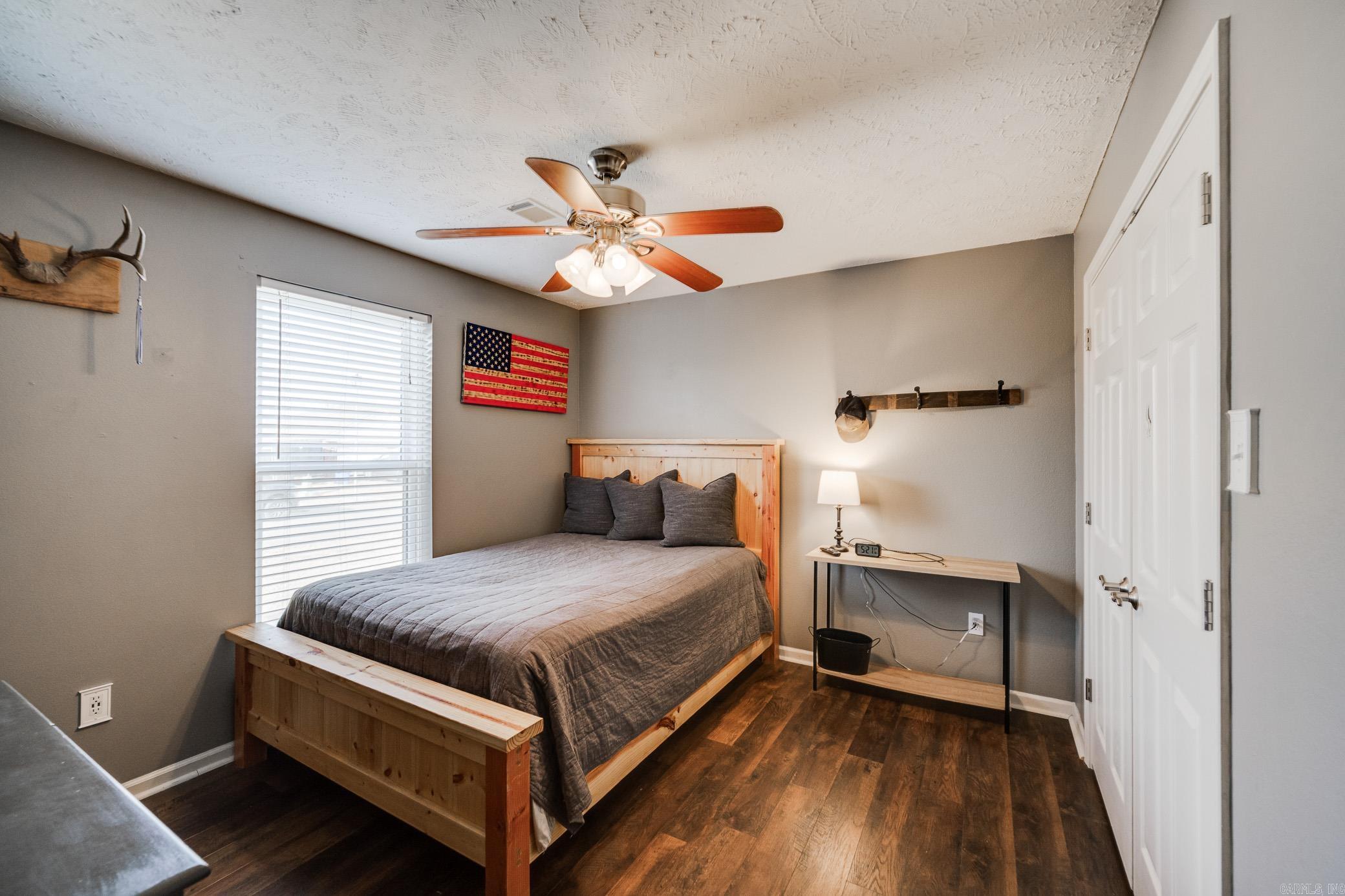 JUSTIN PLACE - Residential