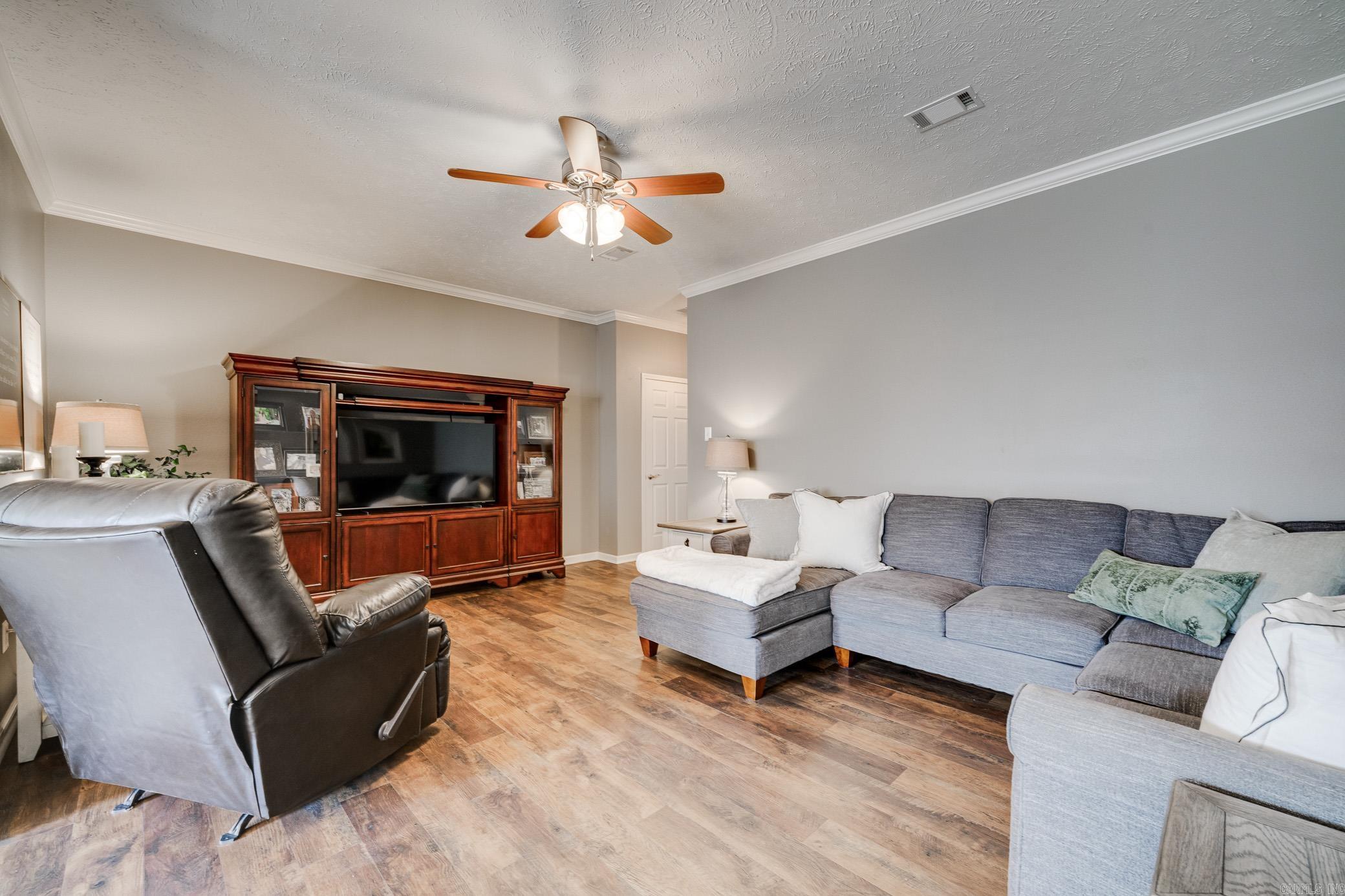 JUSTIN PLACE - Residential