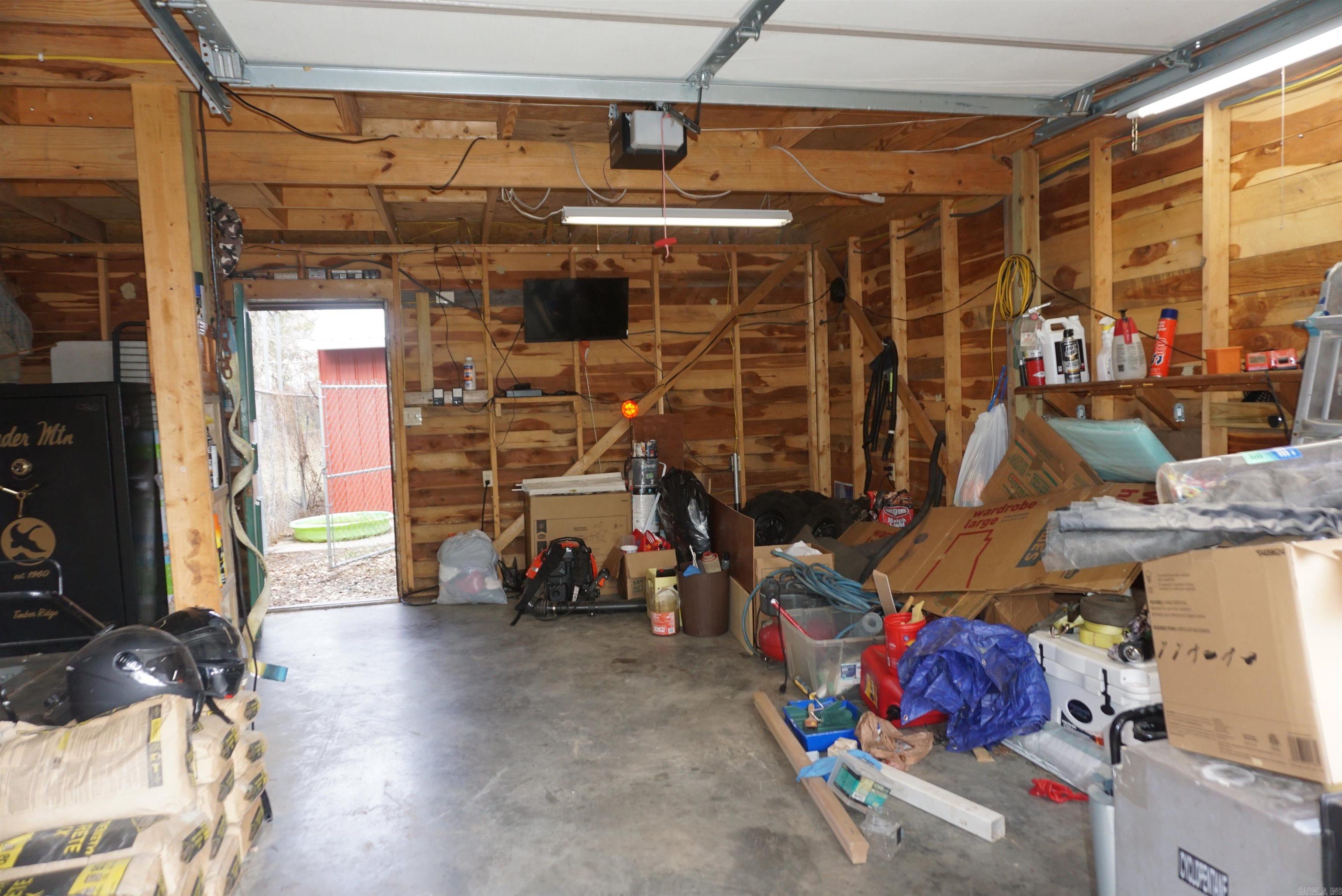 CALDWELL FARMS - Residential